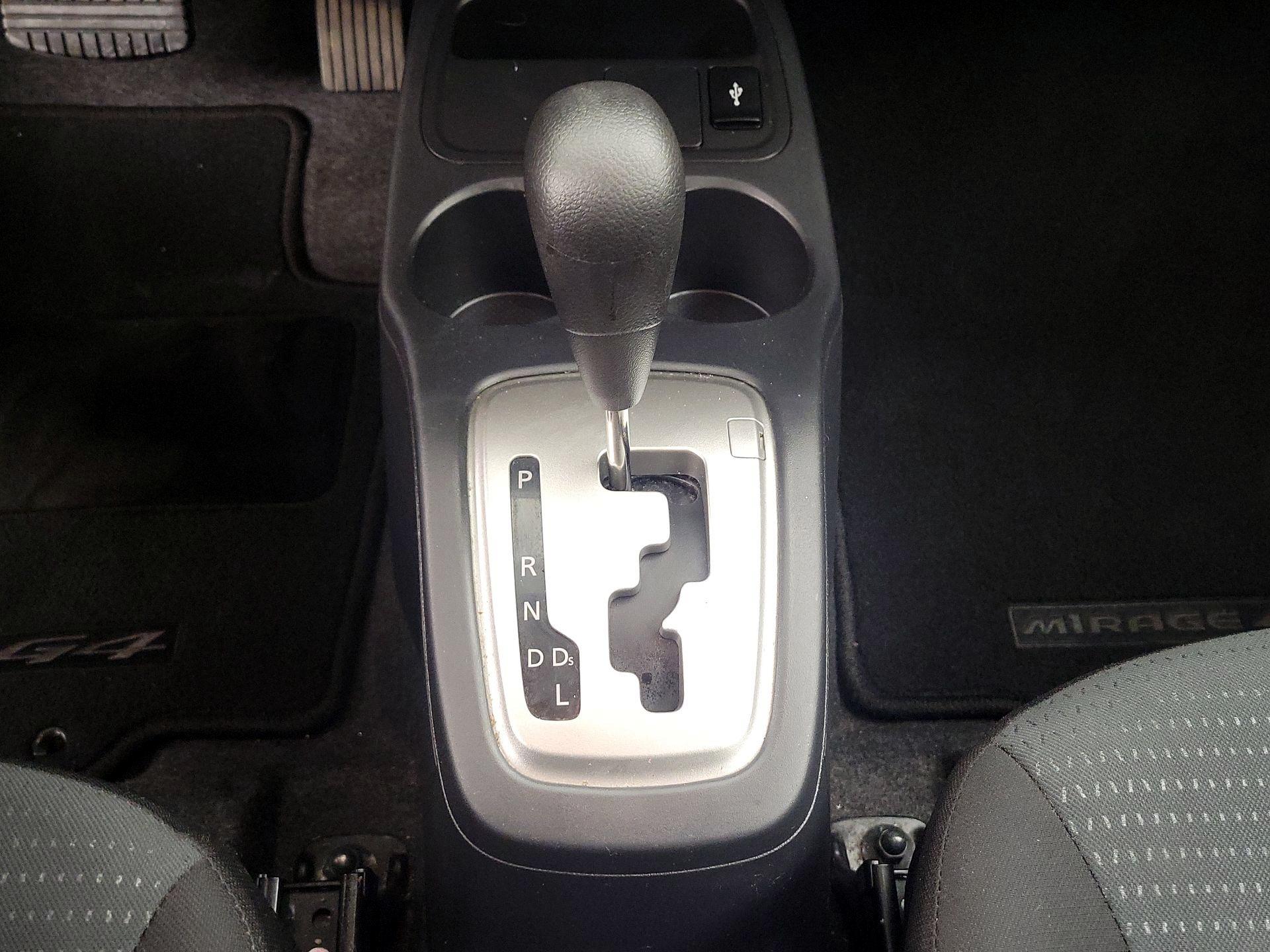 Thumbnail: 2023 Mitsubishi Mirage G4 - 17