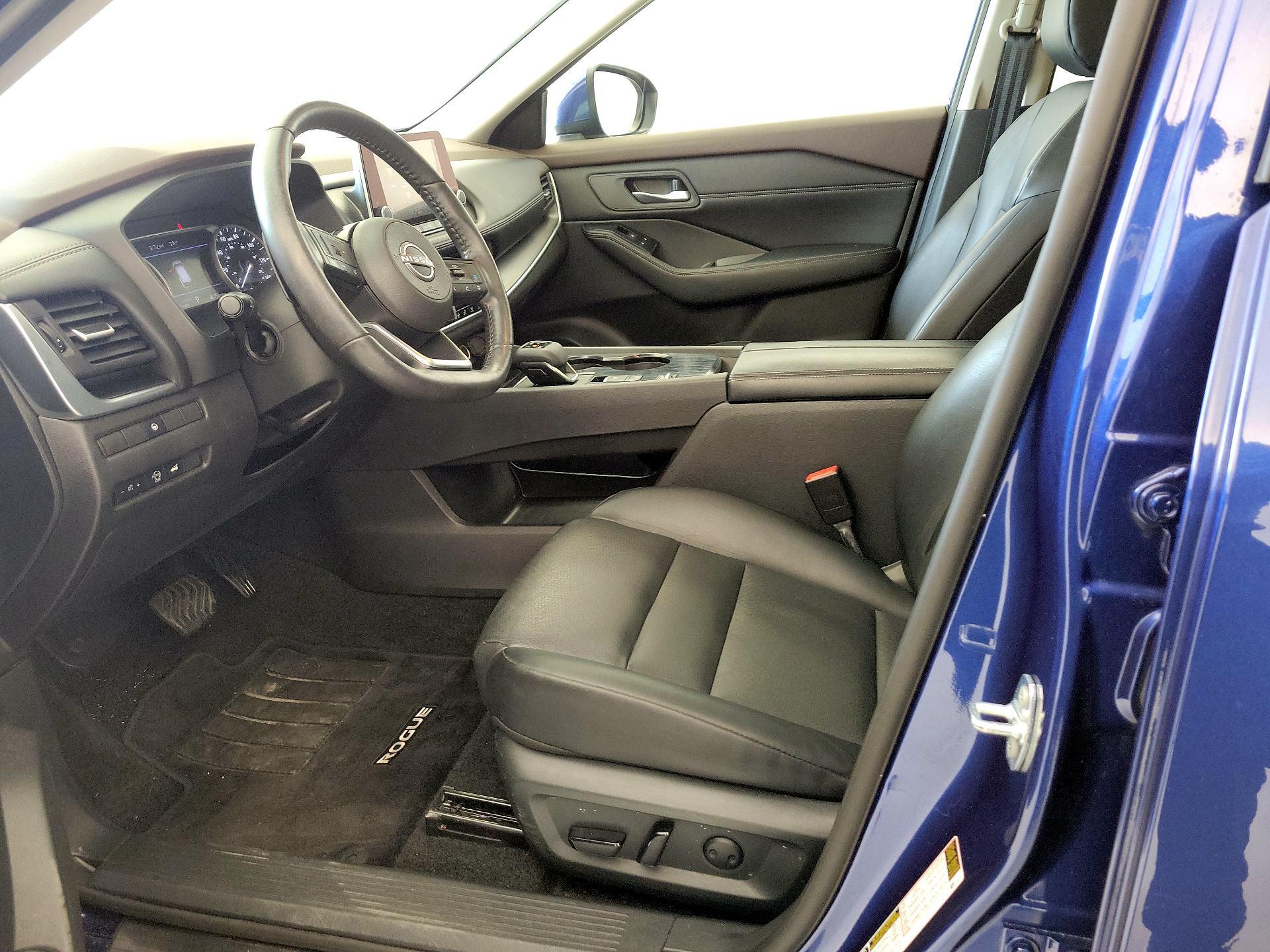 Thumbnail: 2023 Nissan Rogue - 11