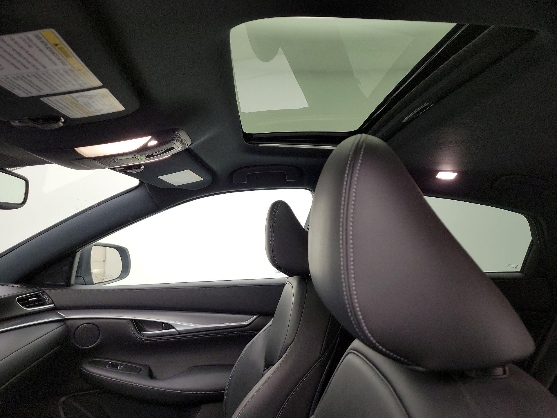 Thumbnail: 2023 INFINITI QX55 - 19