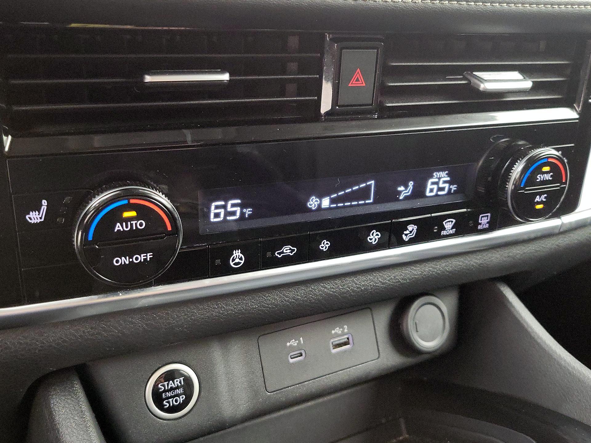 Thumbnail: 2022 Nissan Rogue - 16