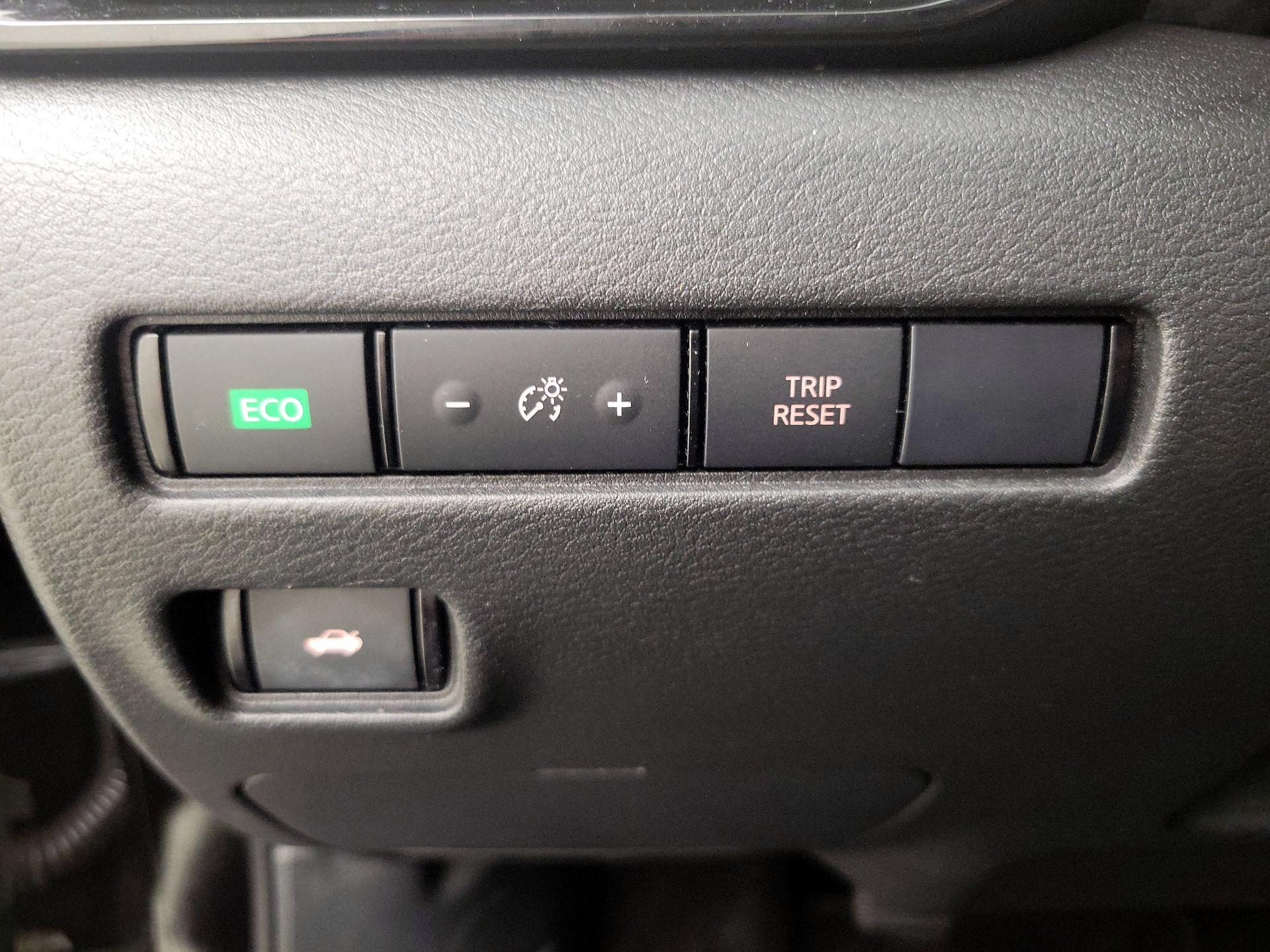 Thumbnail: 2021 Nissan Sentra - 13