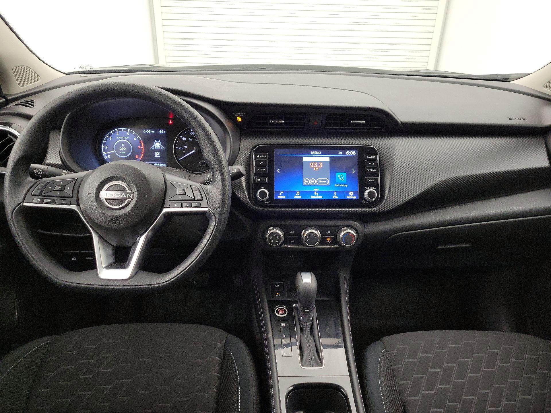 Thumbnail: 2024 Nissan Kicks - 9