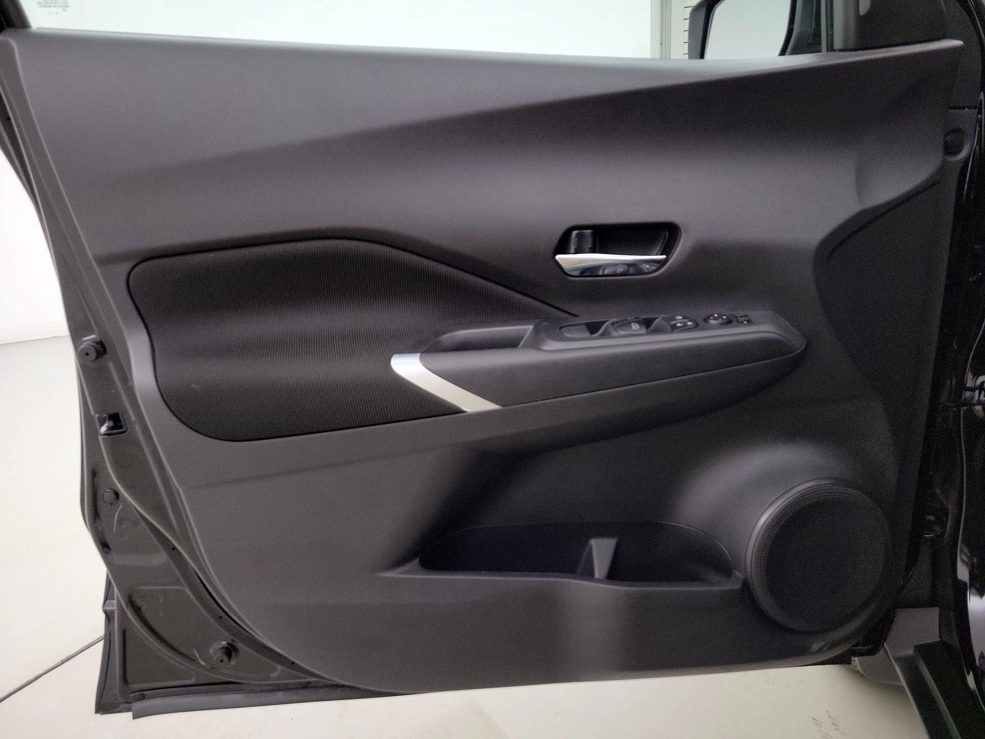 Thumbnail: 2024 Nissan Kicks - 12