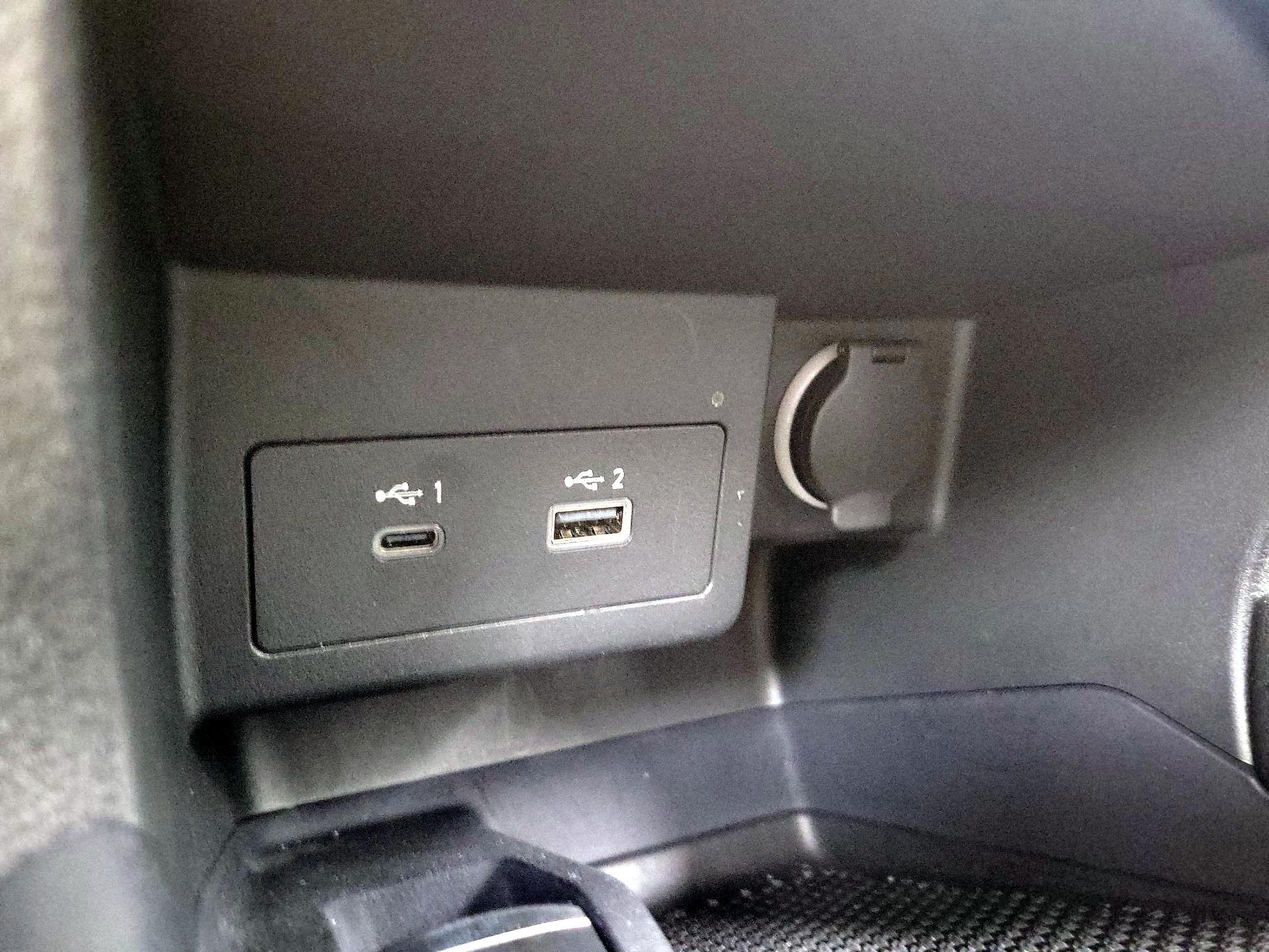 Thumbnail: 2024 Nissan Kicks - 17