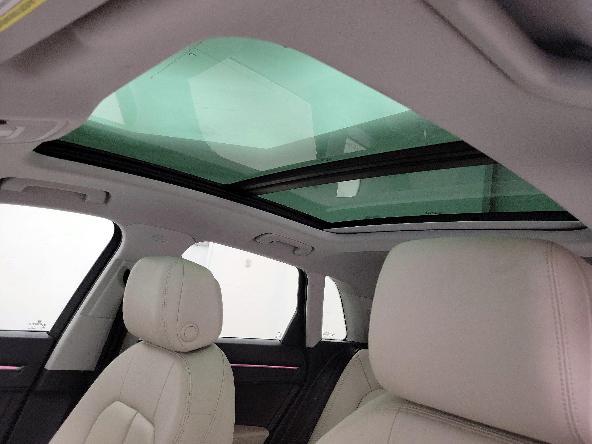 Thumbnail: 2023 Audi Q3 - 19