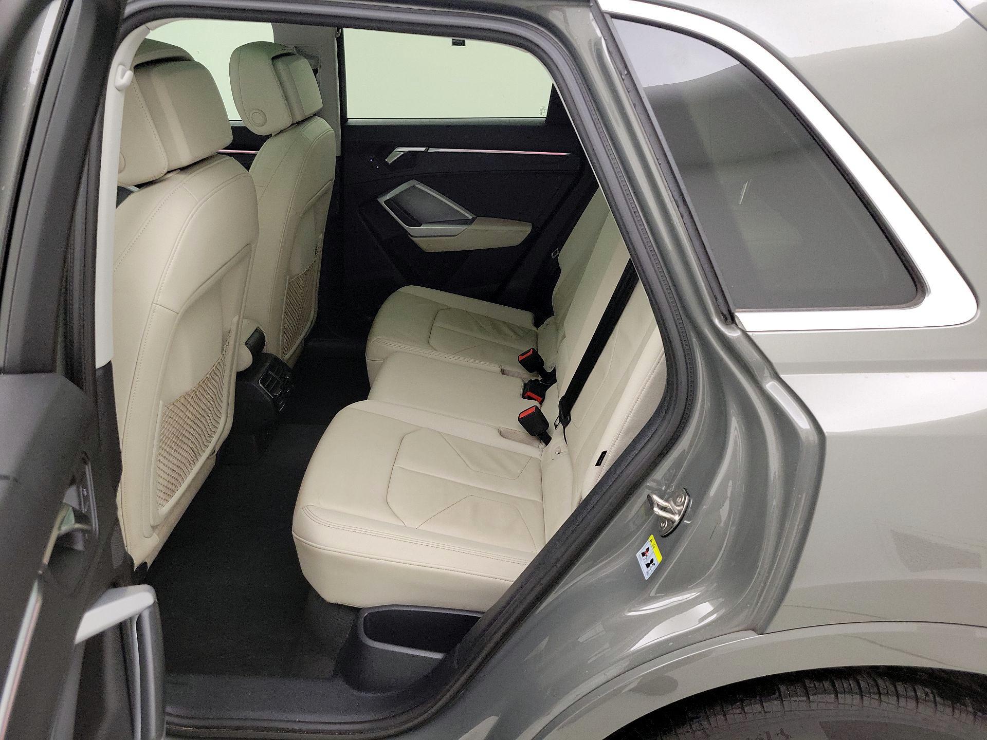 Thumbnail: 2023 Audi Q3 - 20