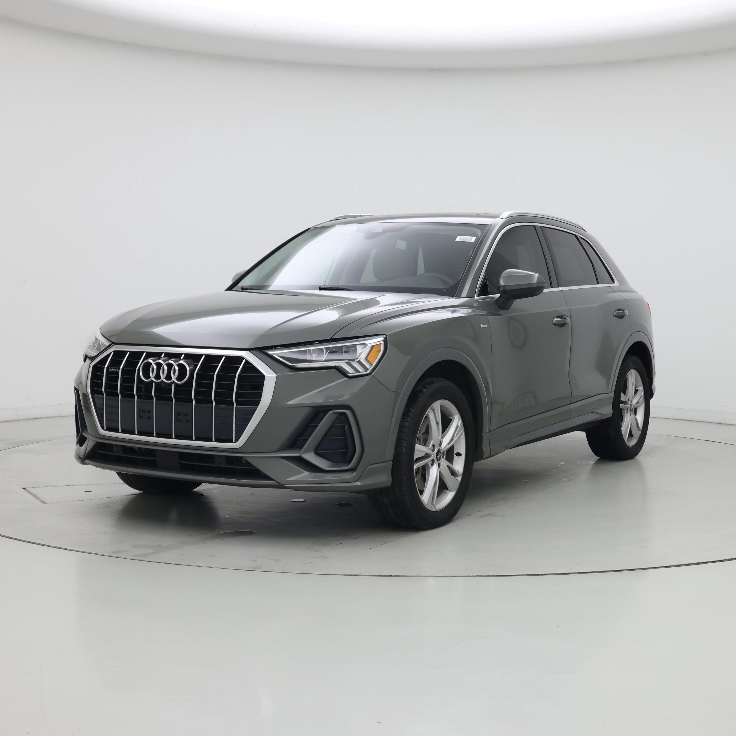 Thumbnail: 2023 Audi Q3 - 4