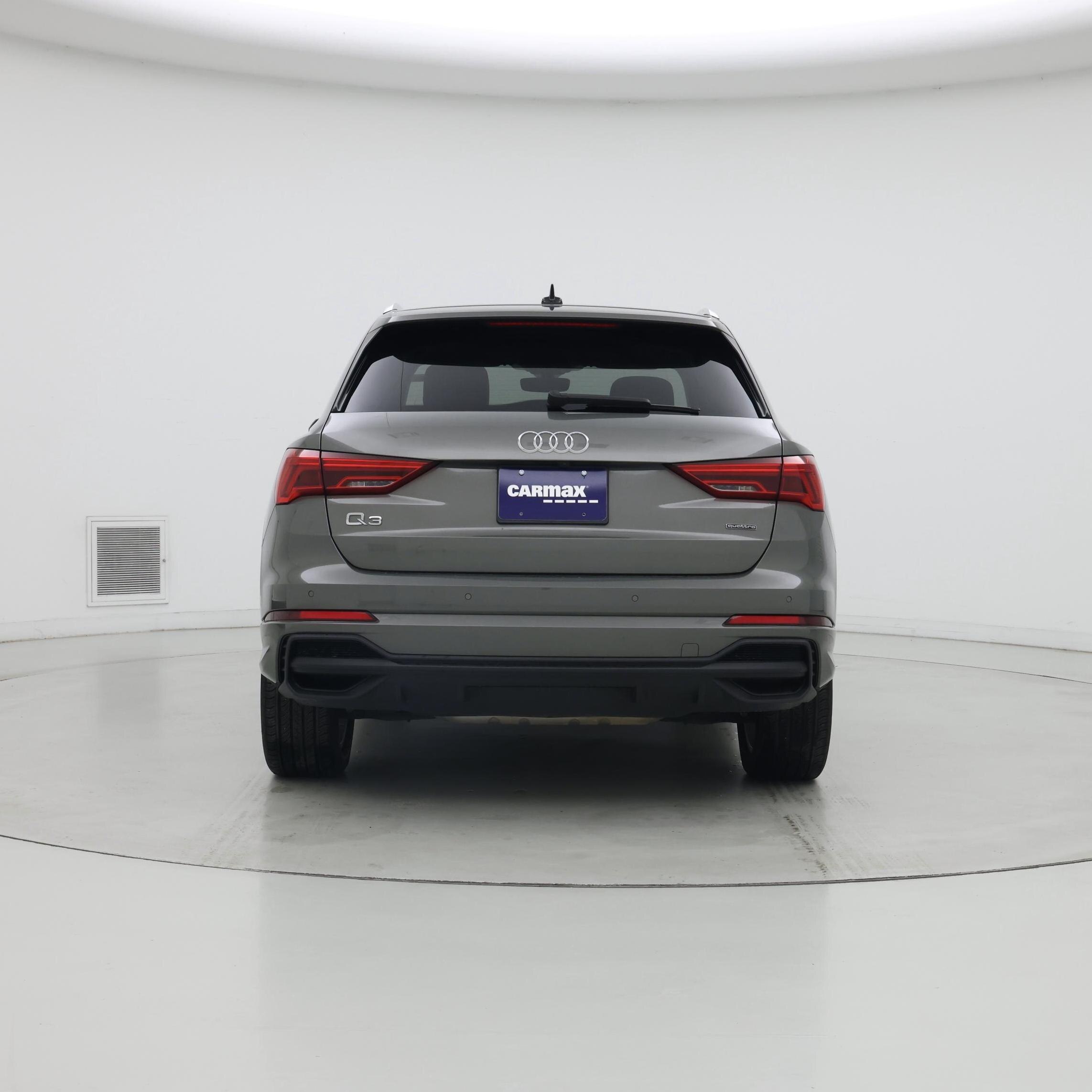 Thumbnail: 2023 Audi Q3 - 6