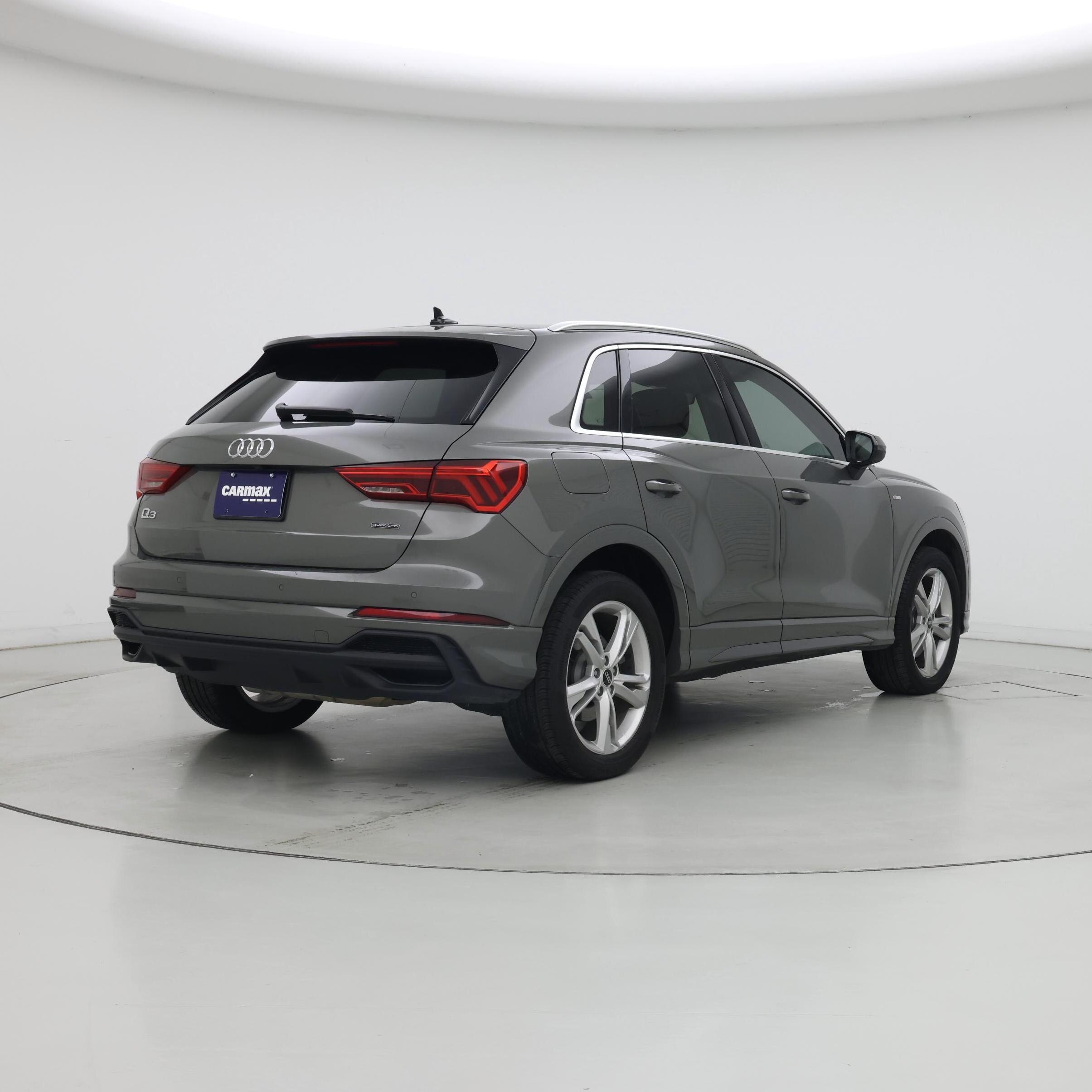 Thumbnail: 2023 Audi Q3 - 8