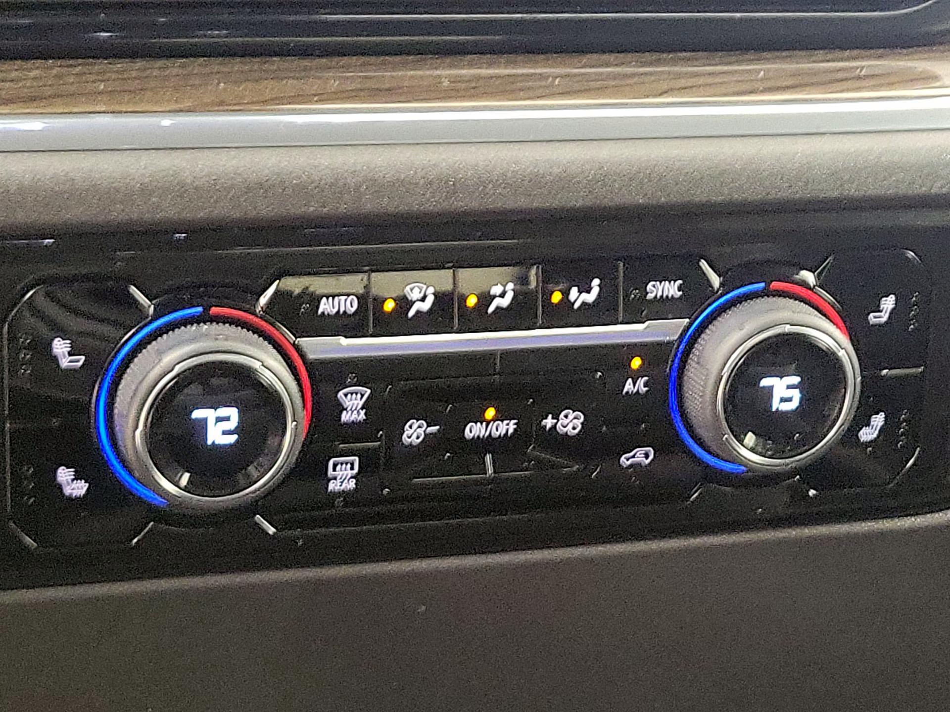 Thumbnail: 2024 Chevrolet Silverado 1500 - 16