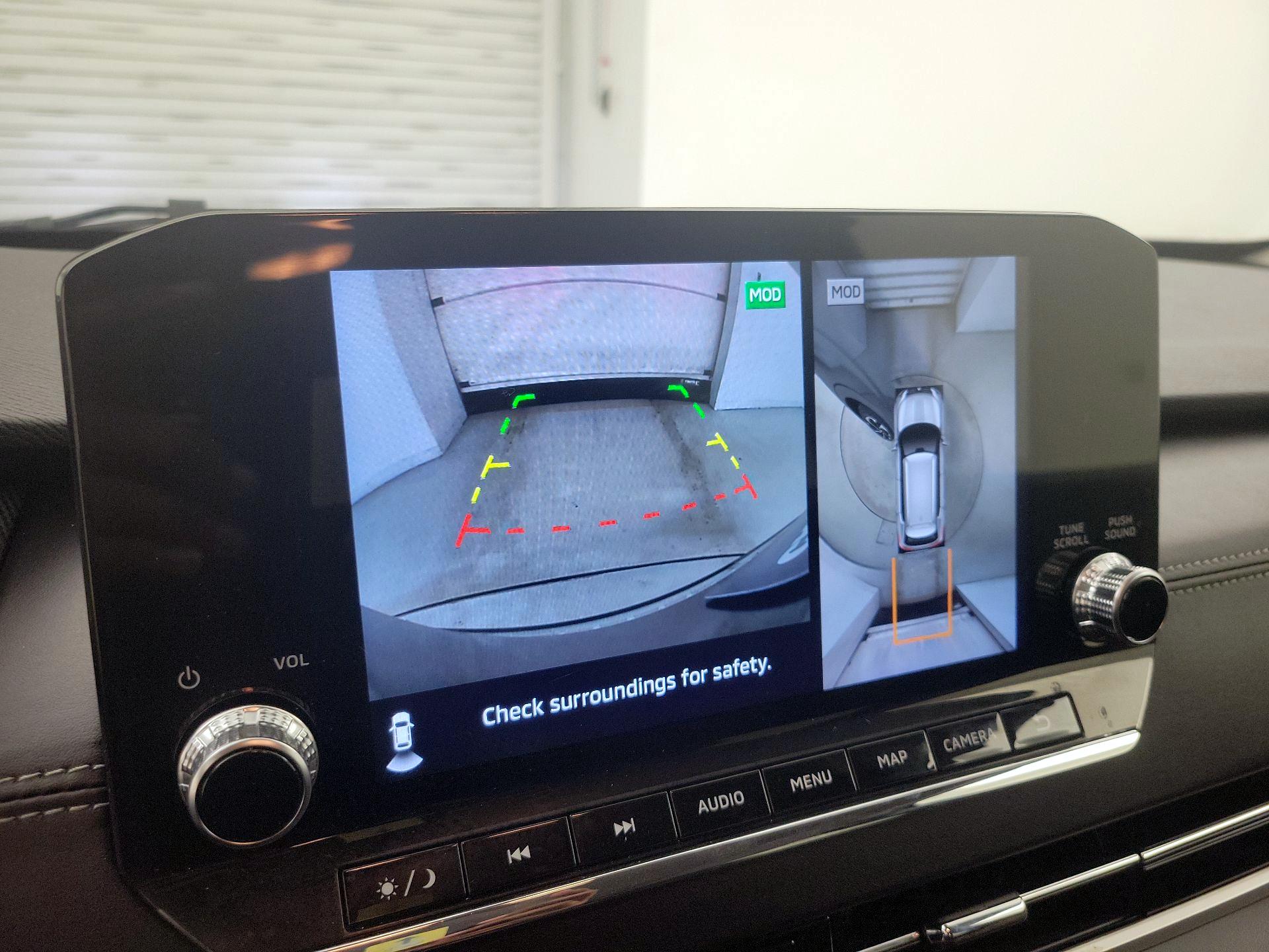 Thumbnail: 2024 Mitsubishi Outlander - 15