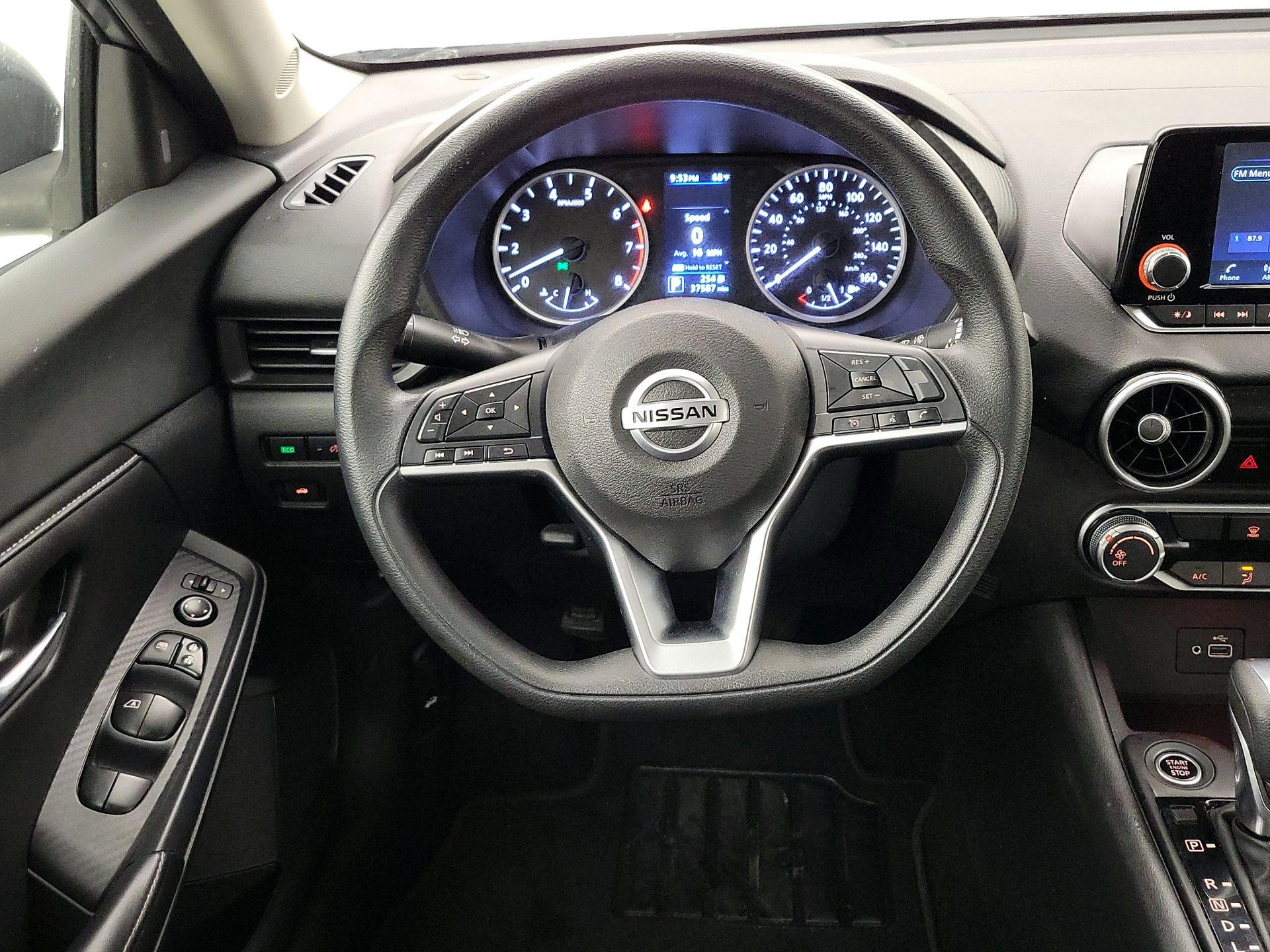 Thumbnail: 2023 Nissan Sentra - 10