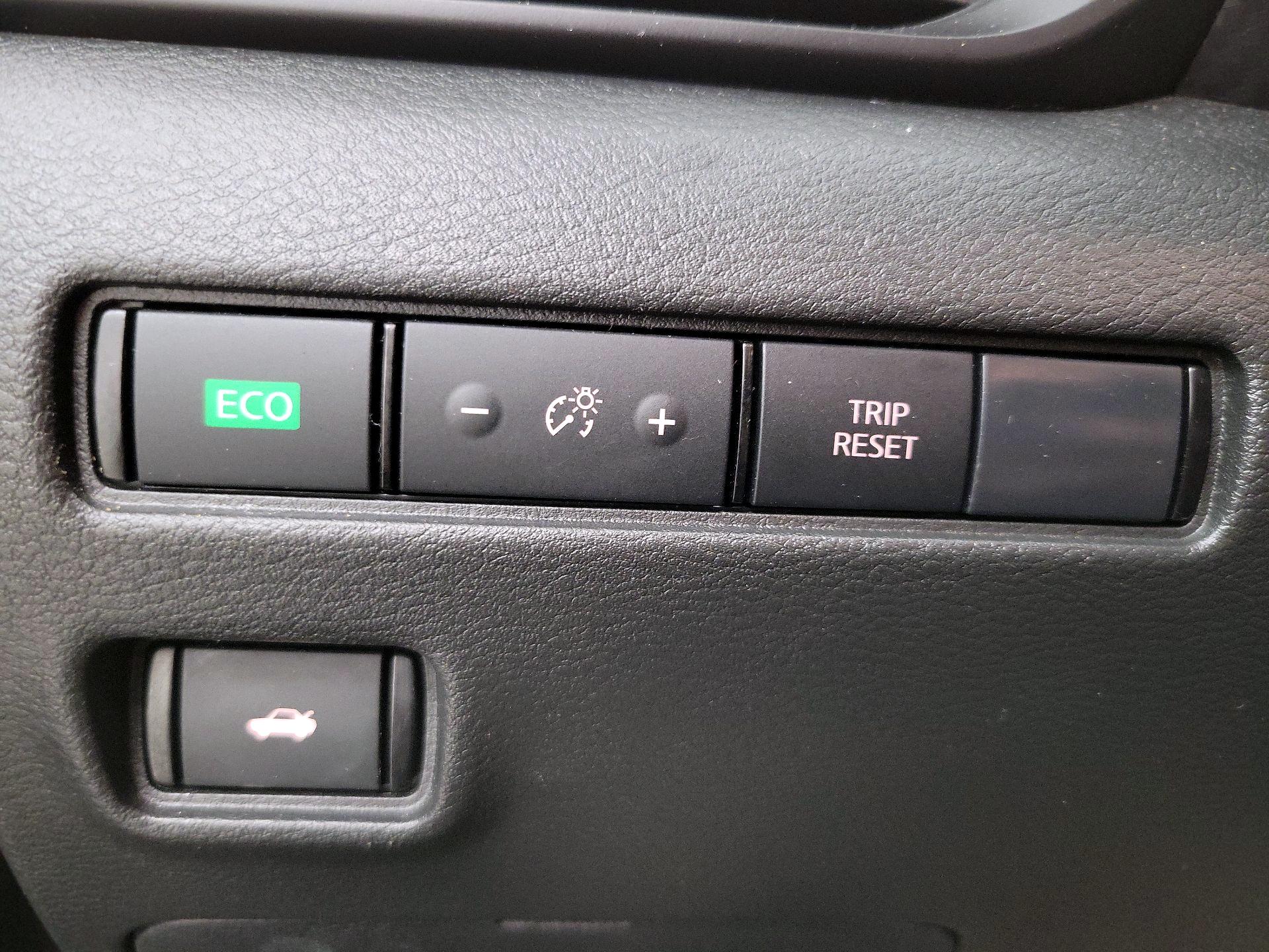 Thumbnail: 2023 Nissan Sentra - 13