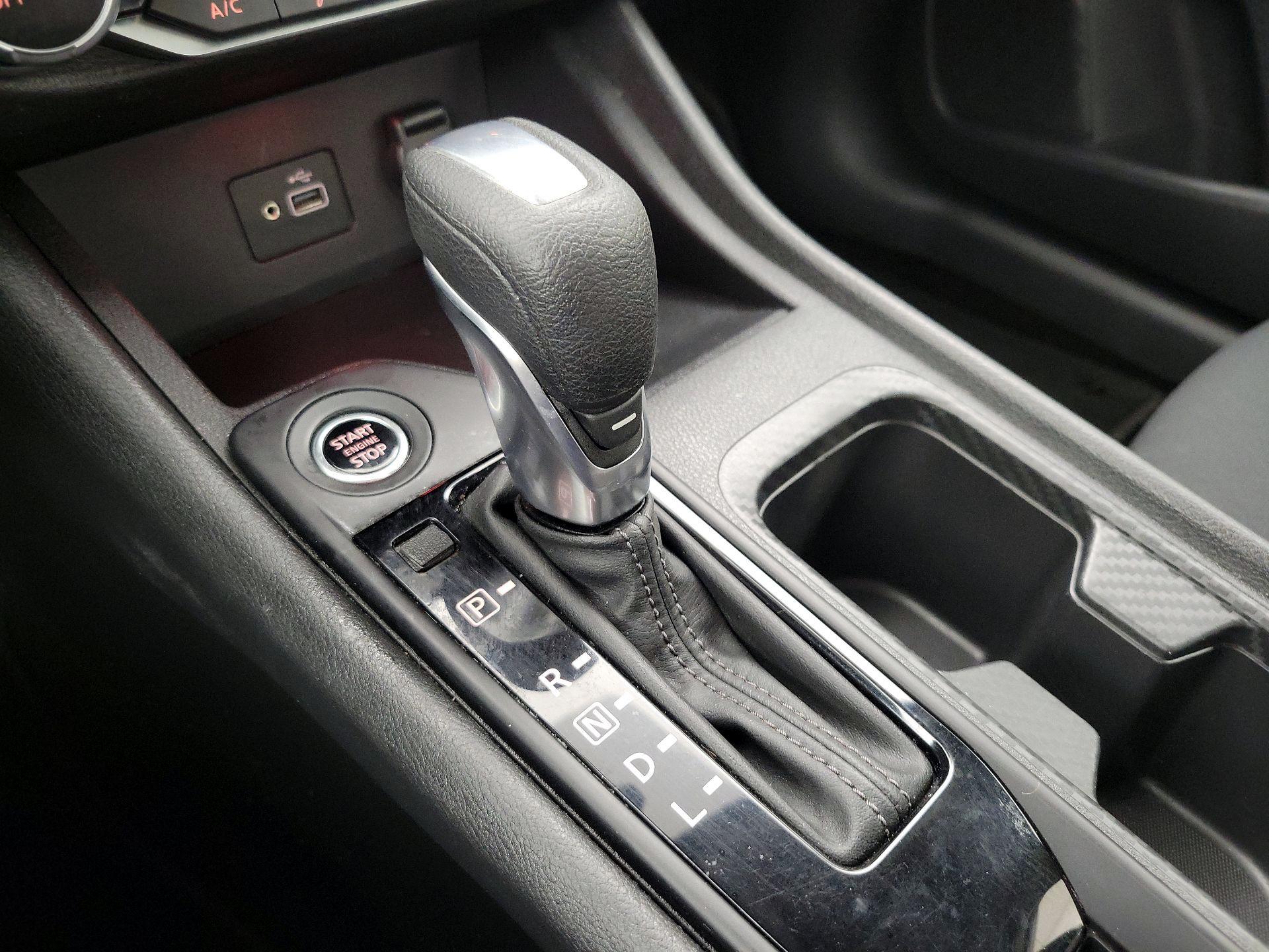 Thumbnail: 2023 Nissan Sentra - 17