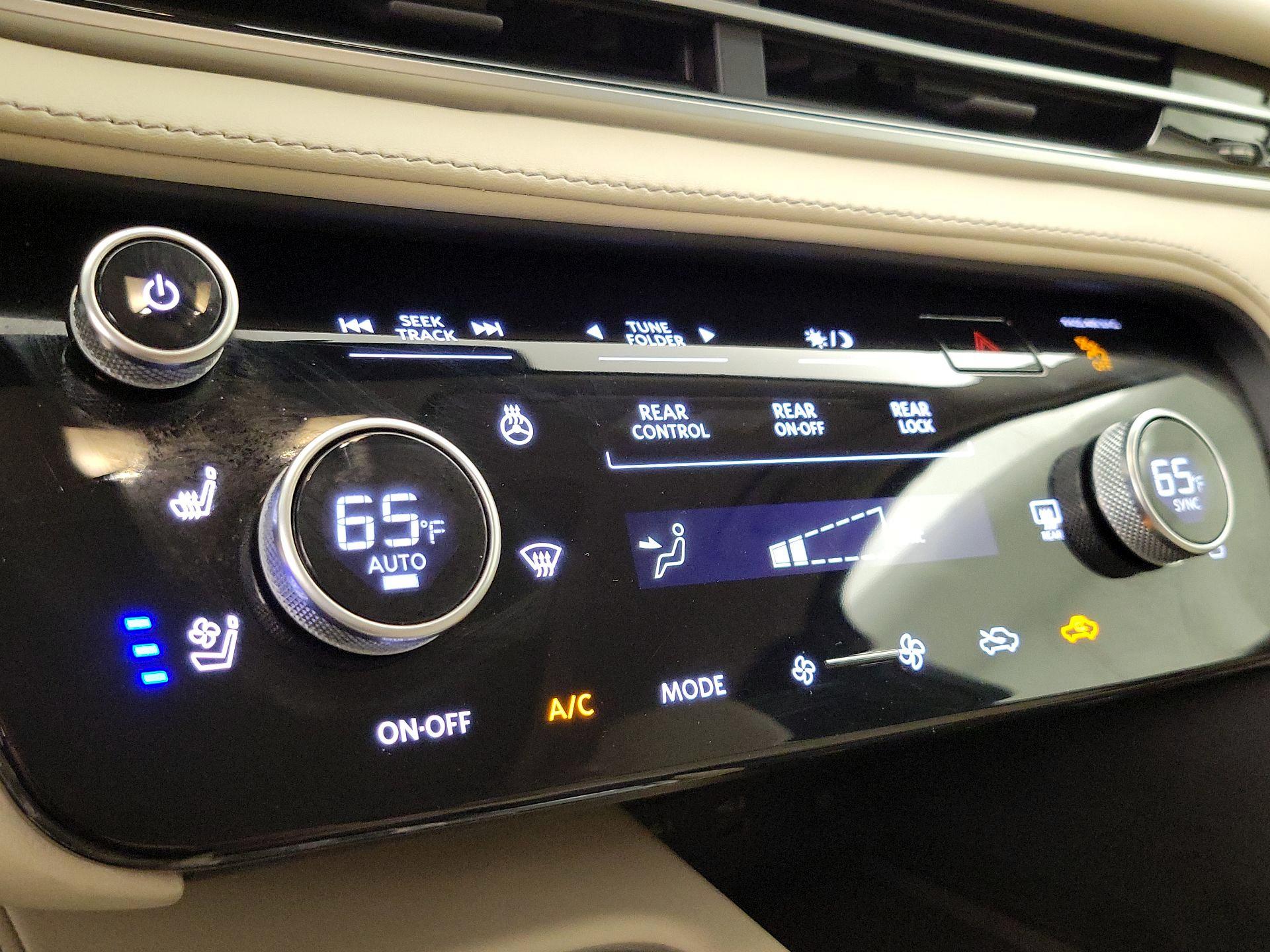 Thumbnail: 2023 INFINITI QX60 - 17