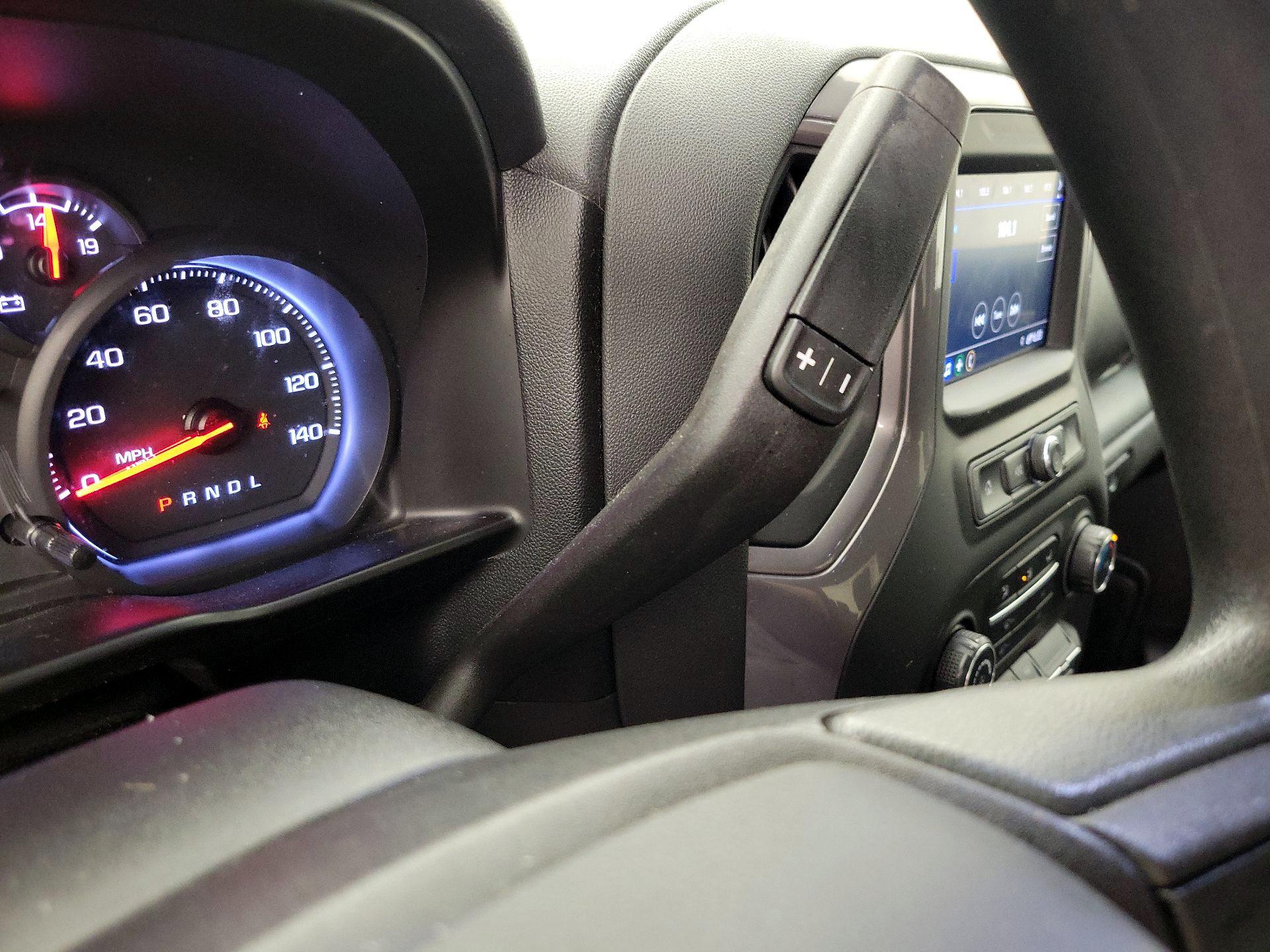 Thumbnail: 2020 Chevrolet Silverado 1500 - 17