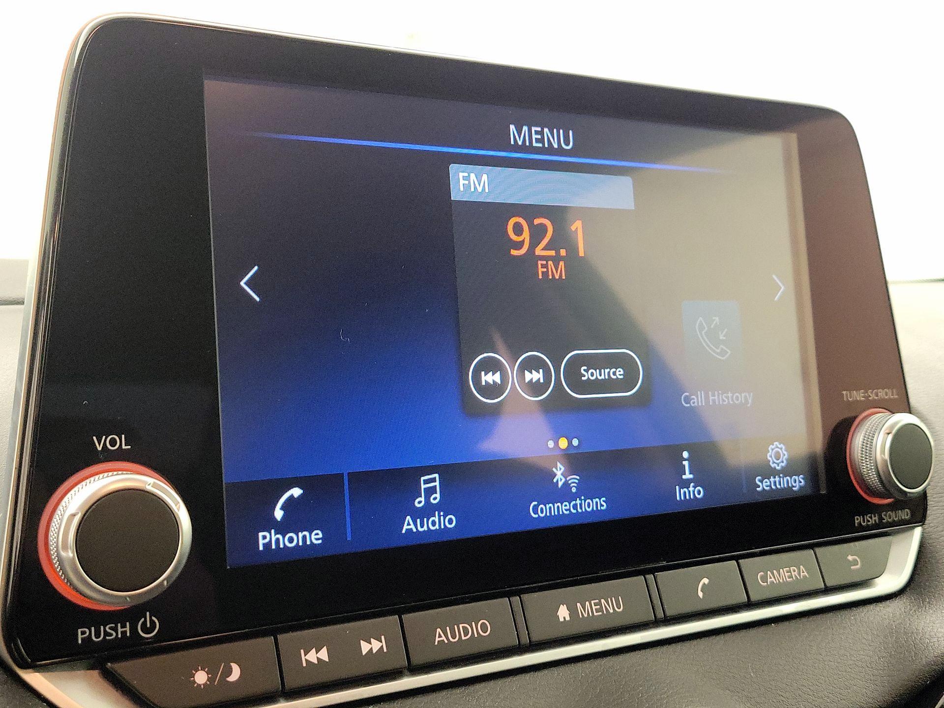 Thumbnail: 2025 Nissan Sentra - 15