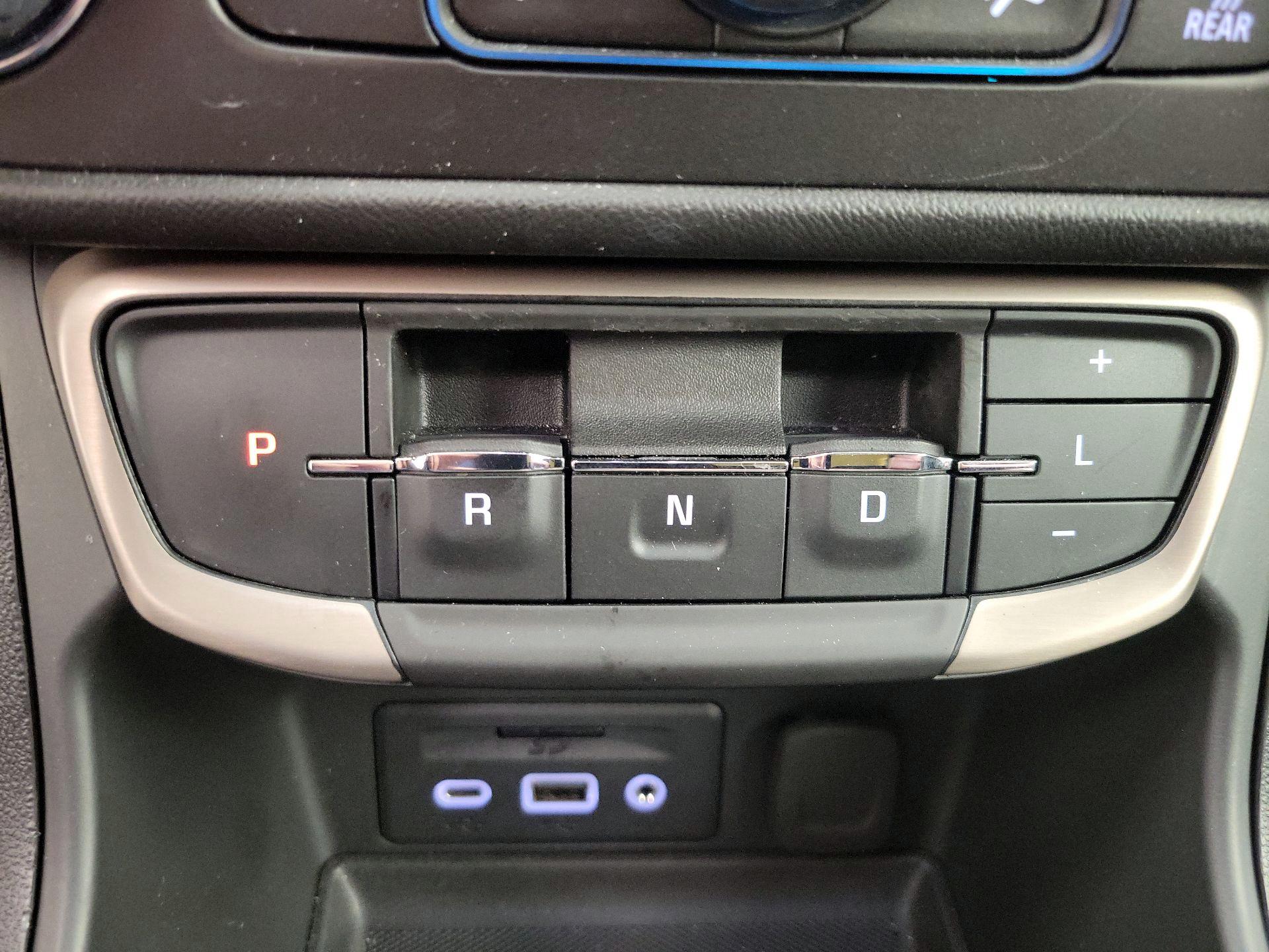 Thumbnail: 2023 GMC Terrain - 17