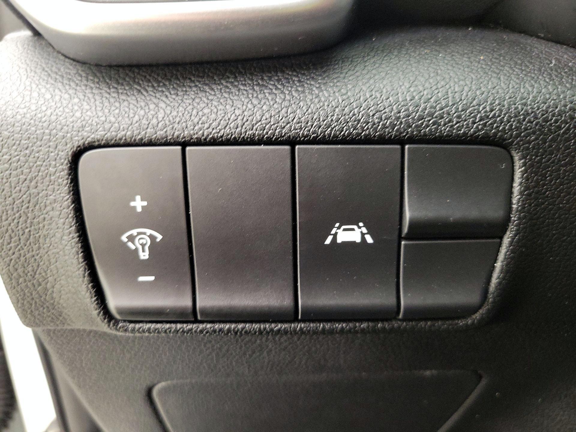 Thumbnail: 2022 Kia Sportage - 13