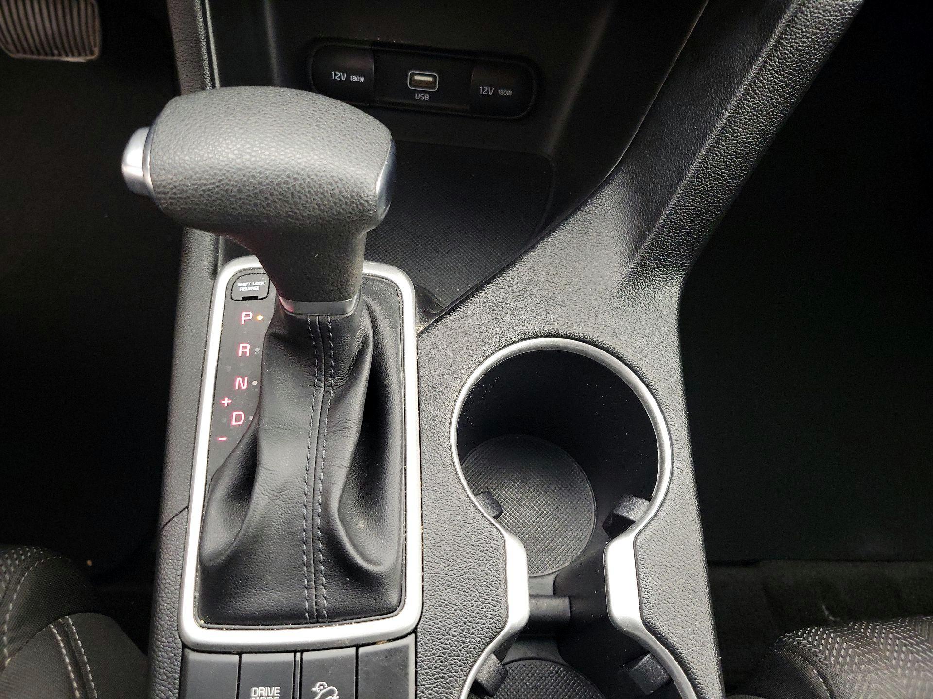 Thumbnail: 2022 Kia Sportage - 17