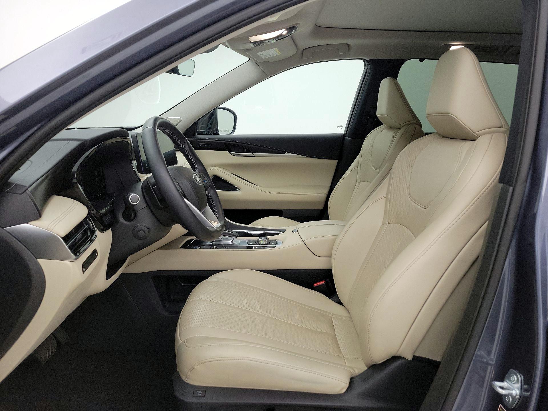 Thumbnail: 2023 INFINITI QX60 - 11