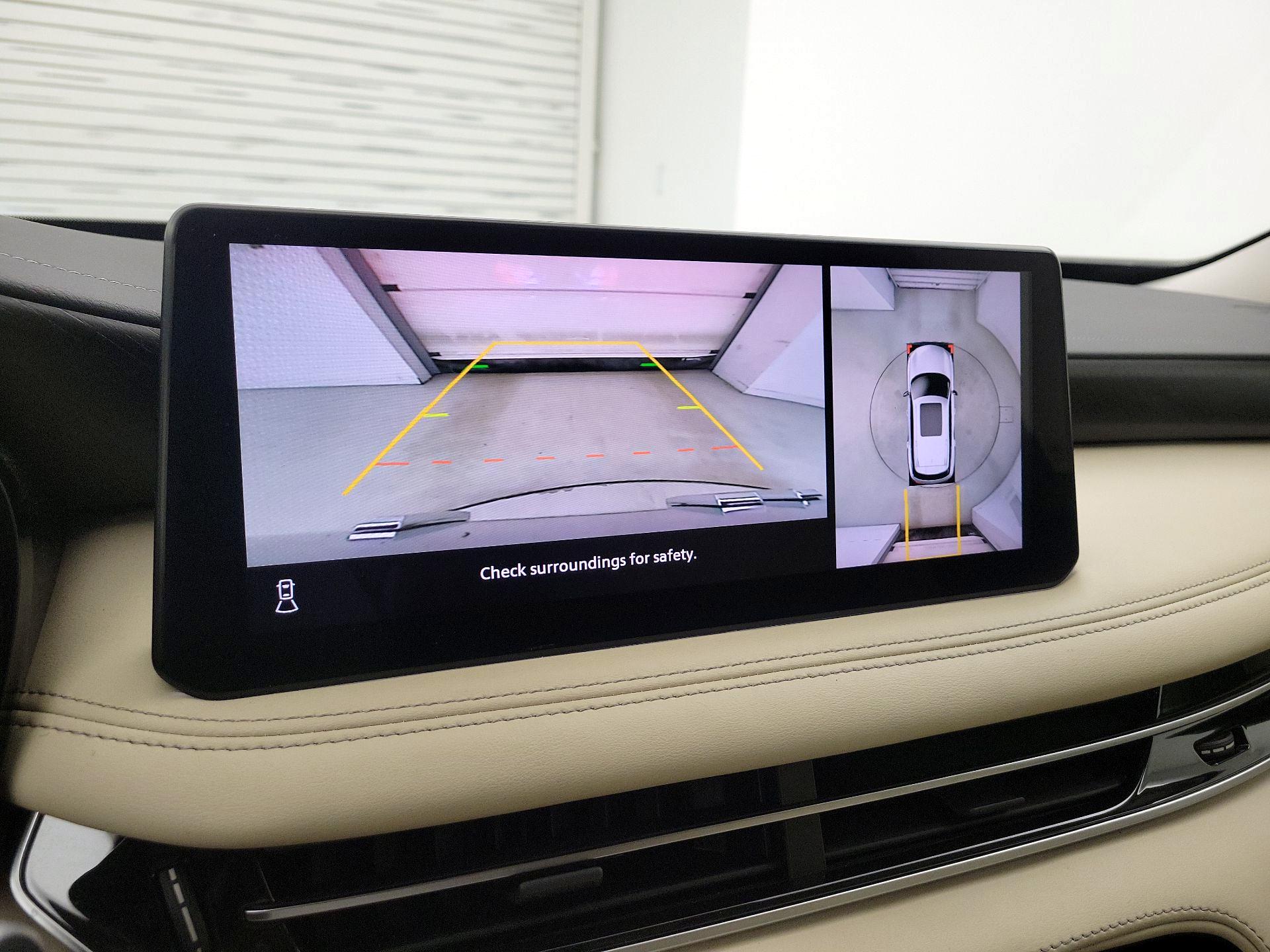 Thumbnail: 2023 INFINITI QX60 - 15