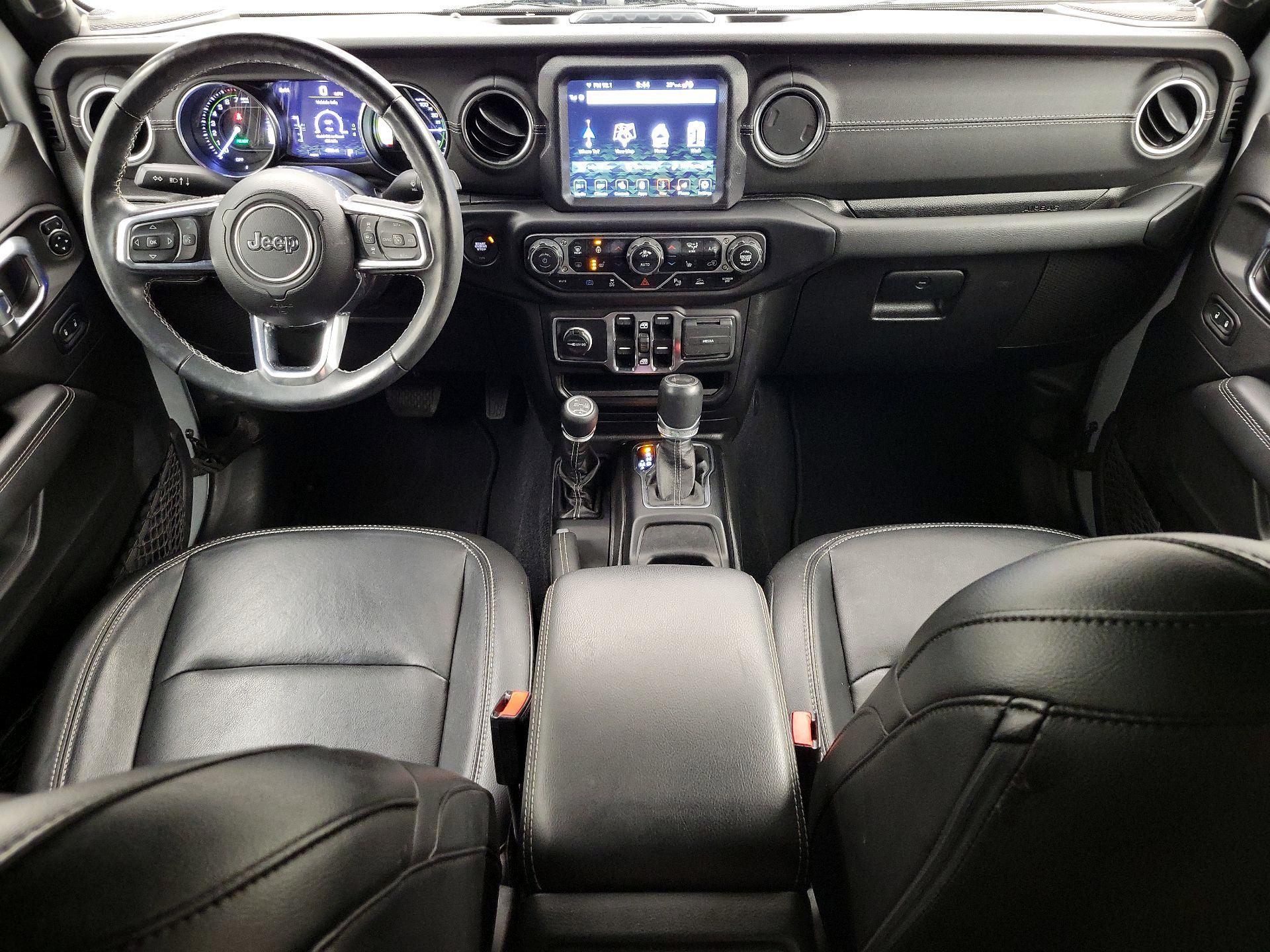 Thumbnail: 2022 Jeep Wrangler - 9