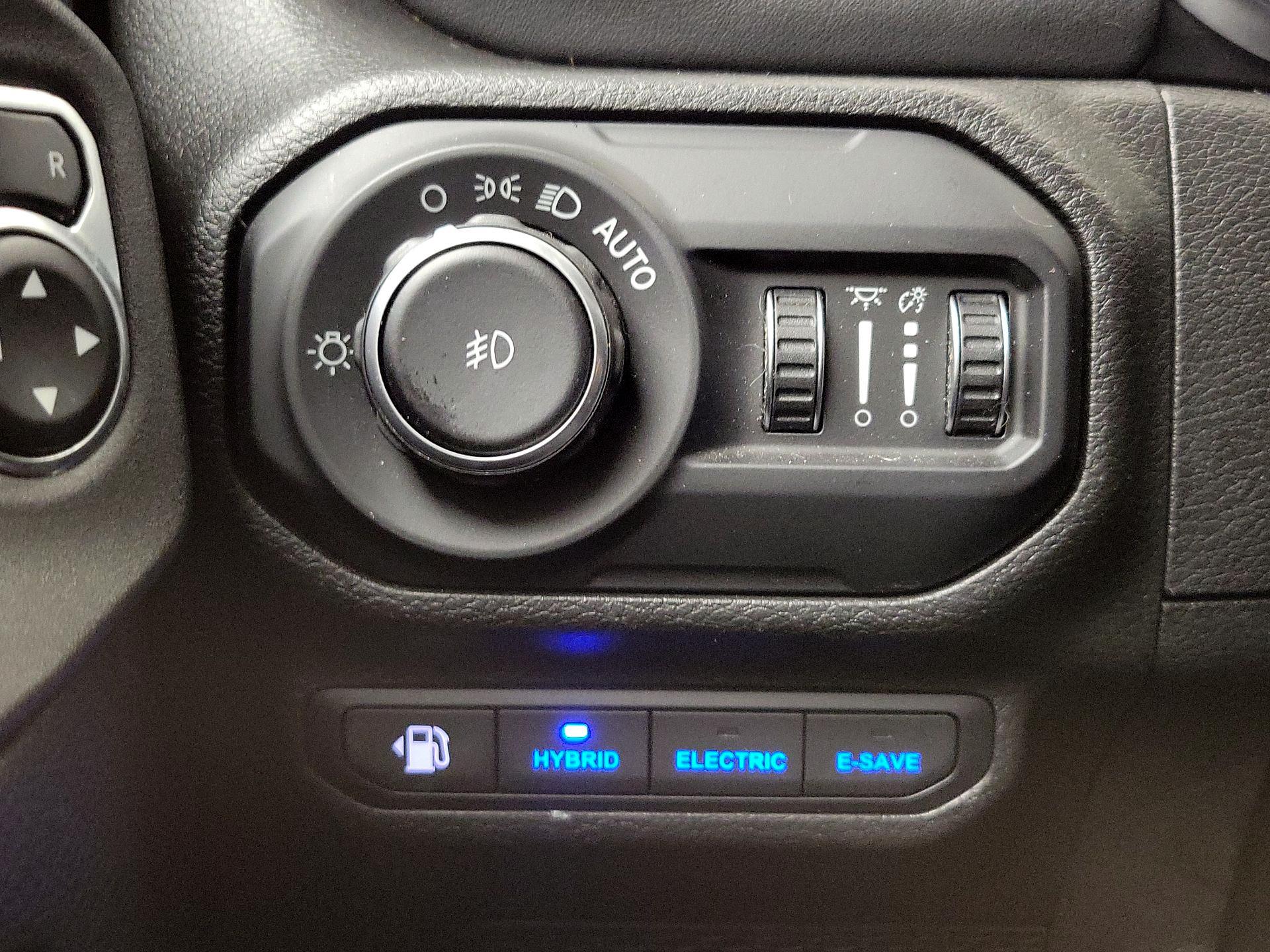 Thumbnail: 2022 Jeep Wrangler - 13