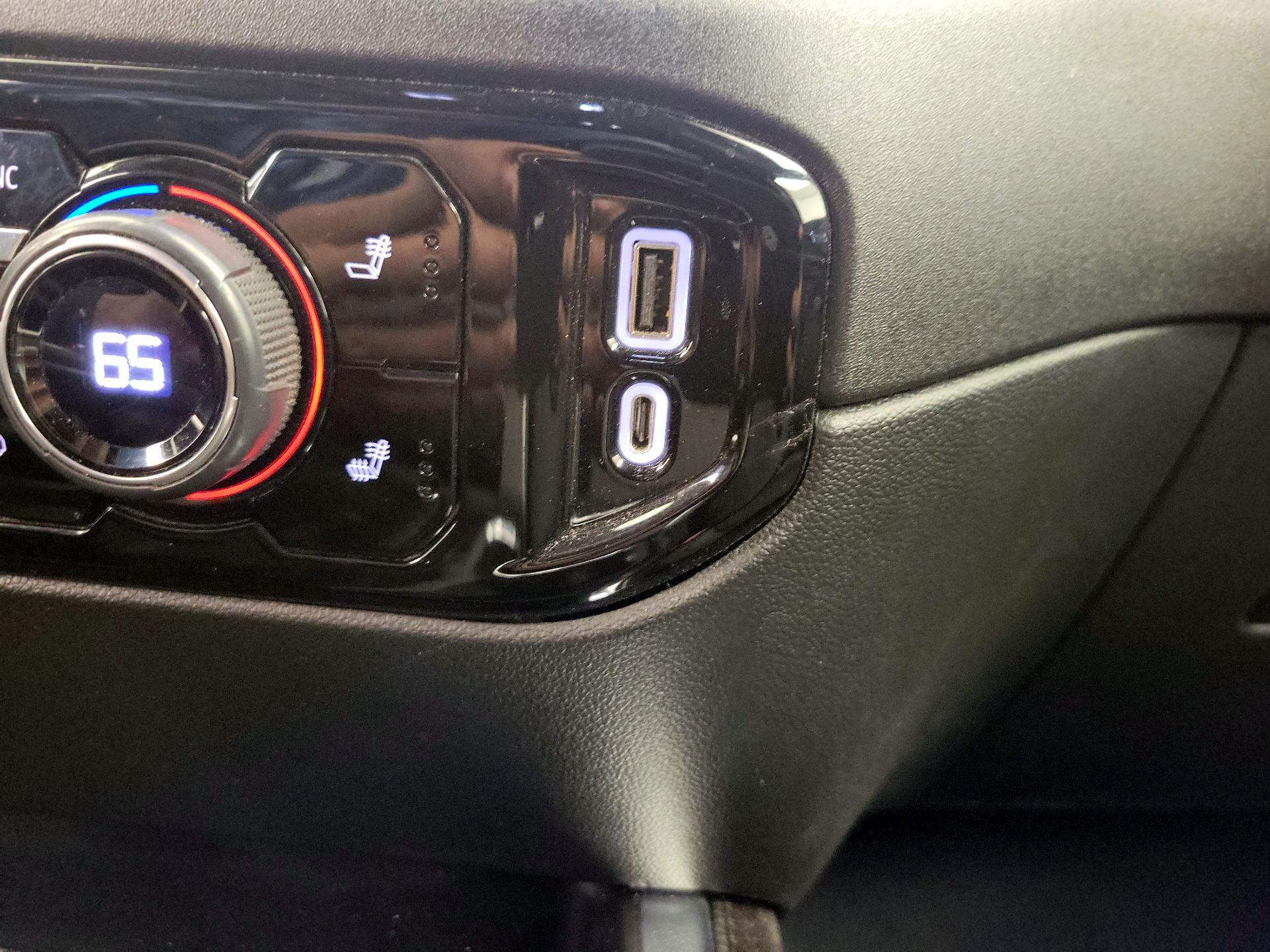 Thumbnail: 2023 Chevrolet Silverado 1500 - 19