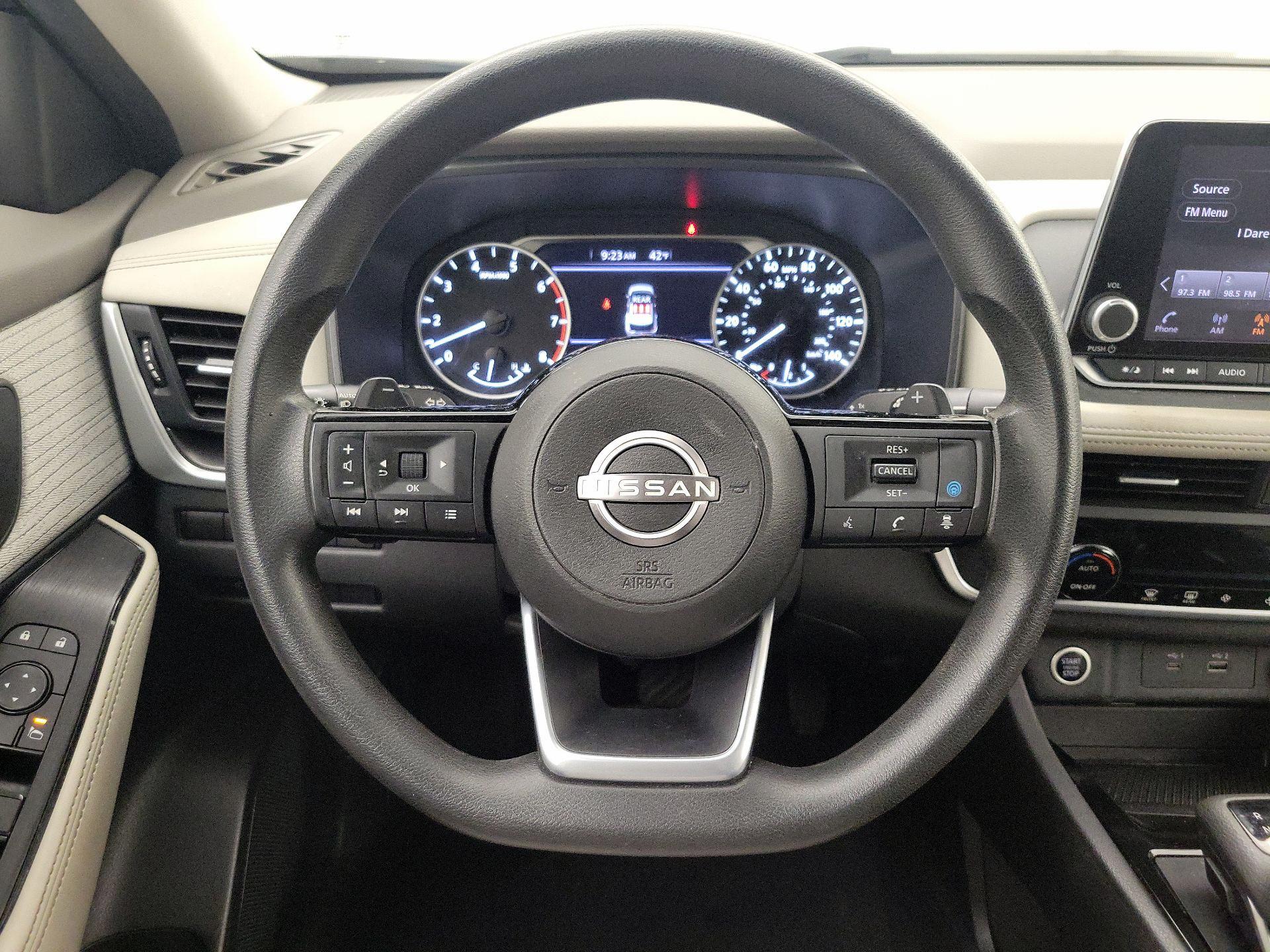 Thumbnail: 2023 Nissan Rogue - 10