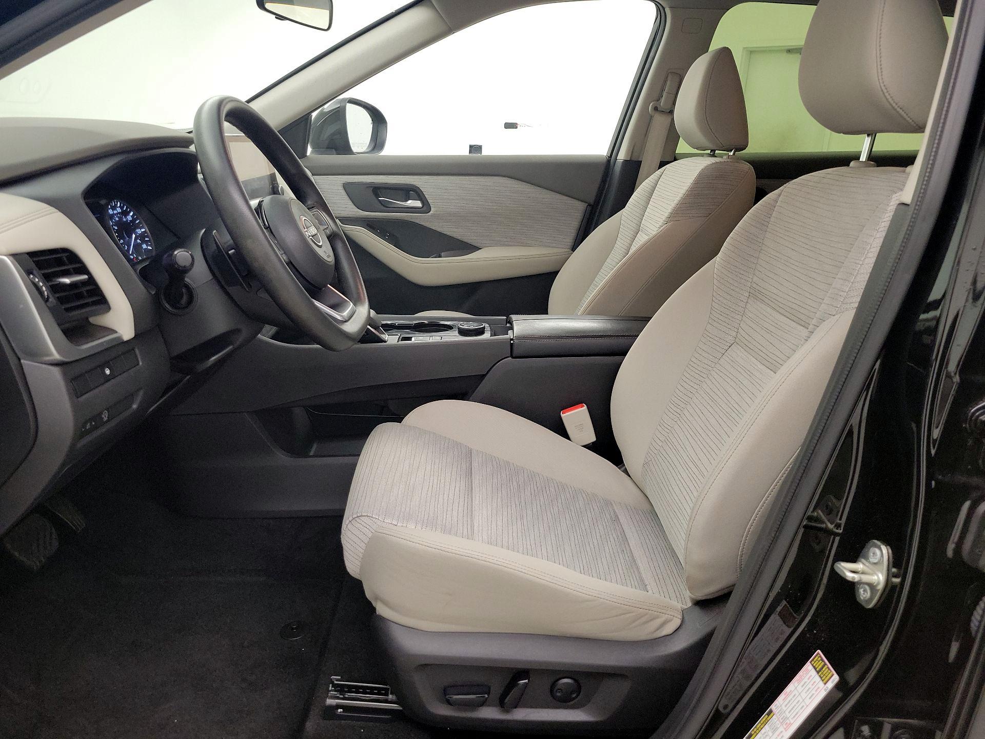 Thumbnail: 2023 Nissan Rogue - 11