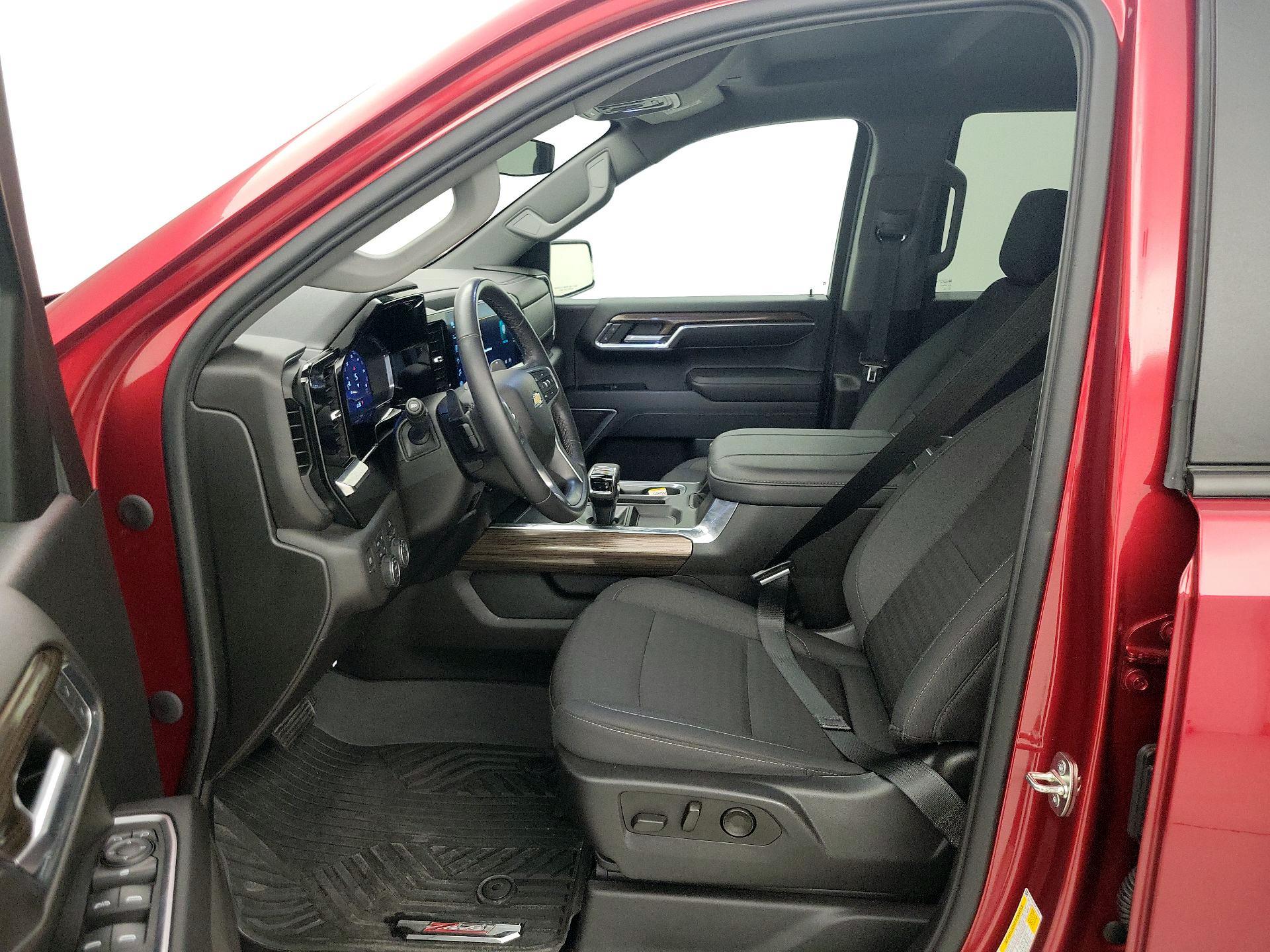 Thumbnail: 2023 Chevrolet Silverado 1500 - 11