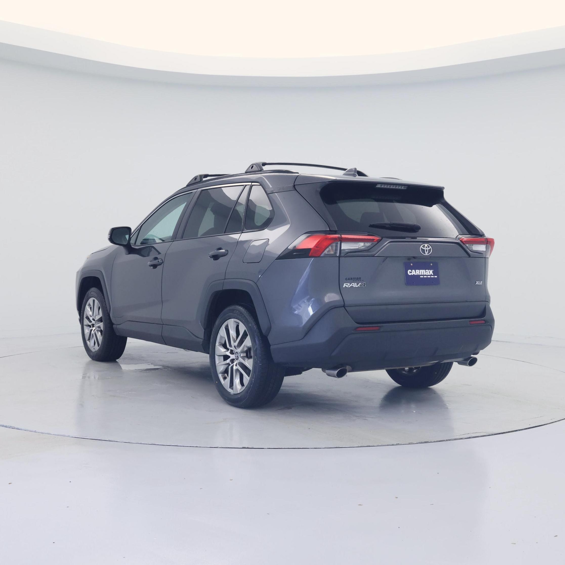 Thumbnail: 2020 Toyota RAV4 - 2
