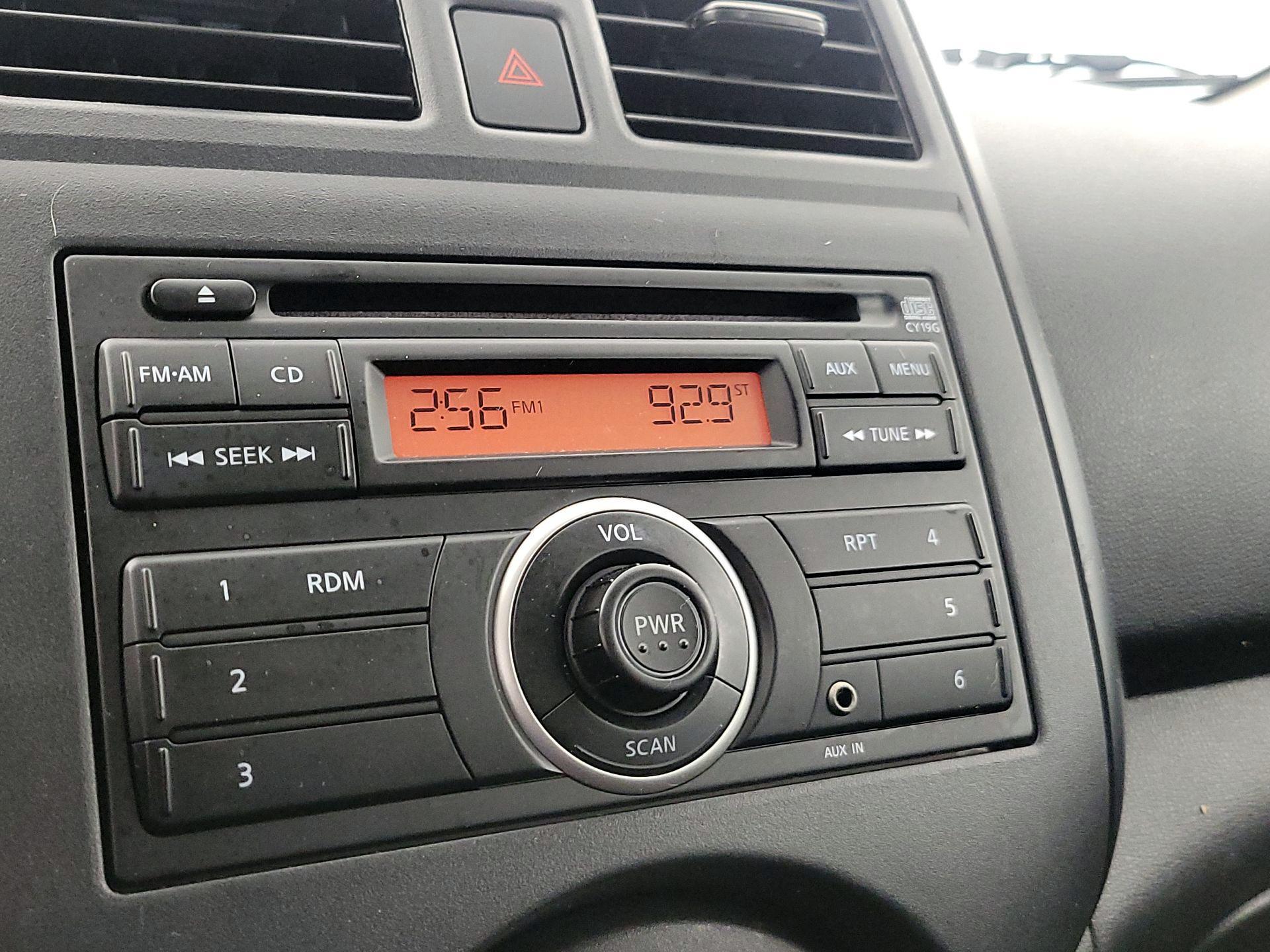 Thumbnail: 2014 Nissan Versa - 14