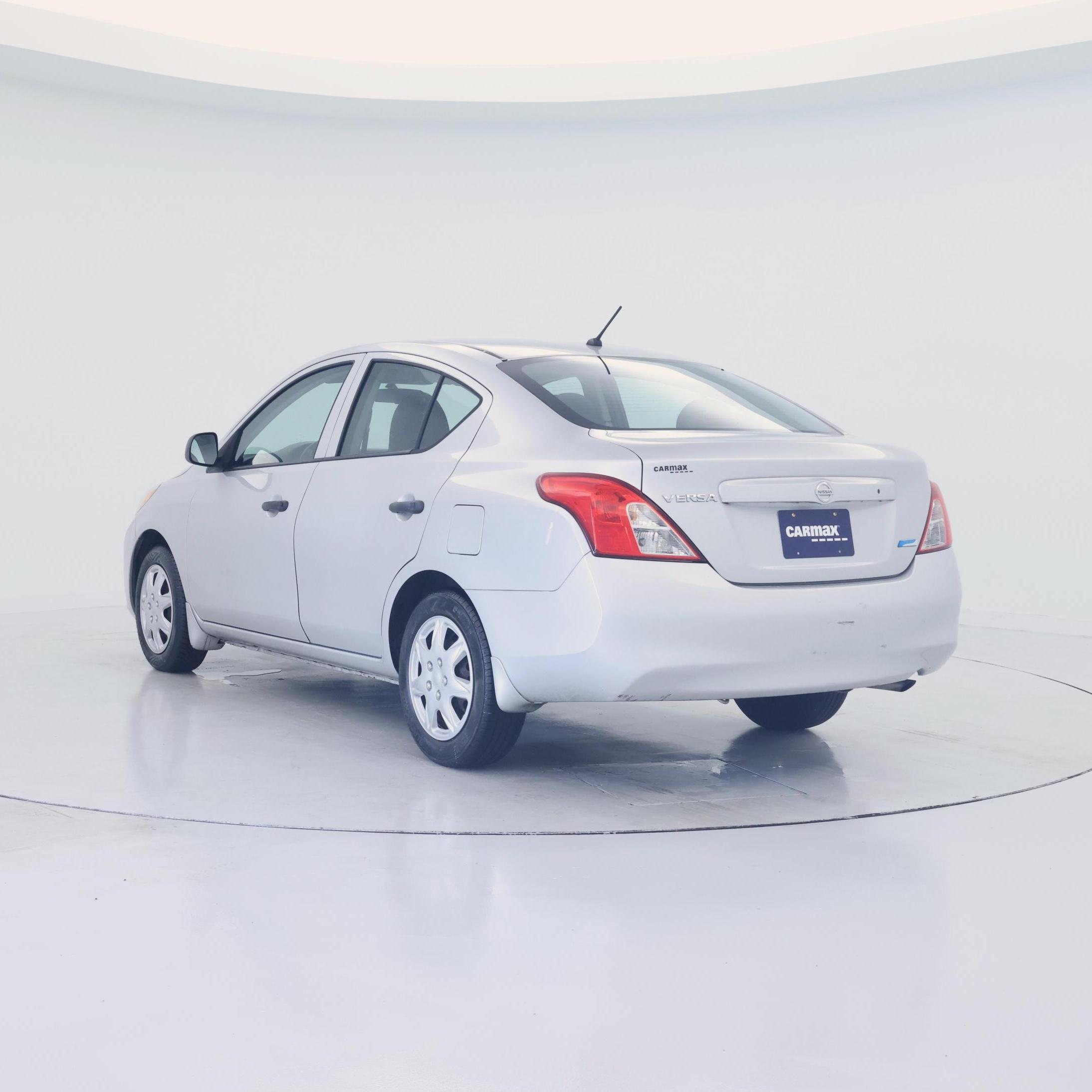 Thumbnail: 2014 Nissan Versa - 2