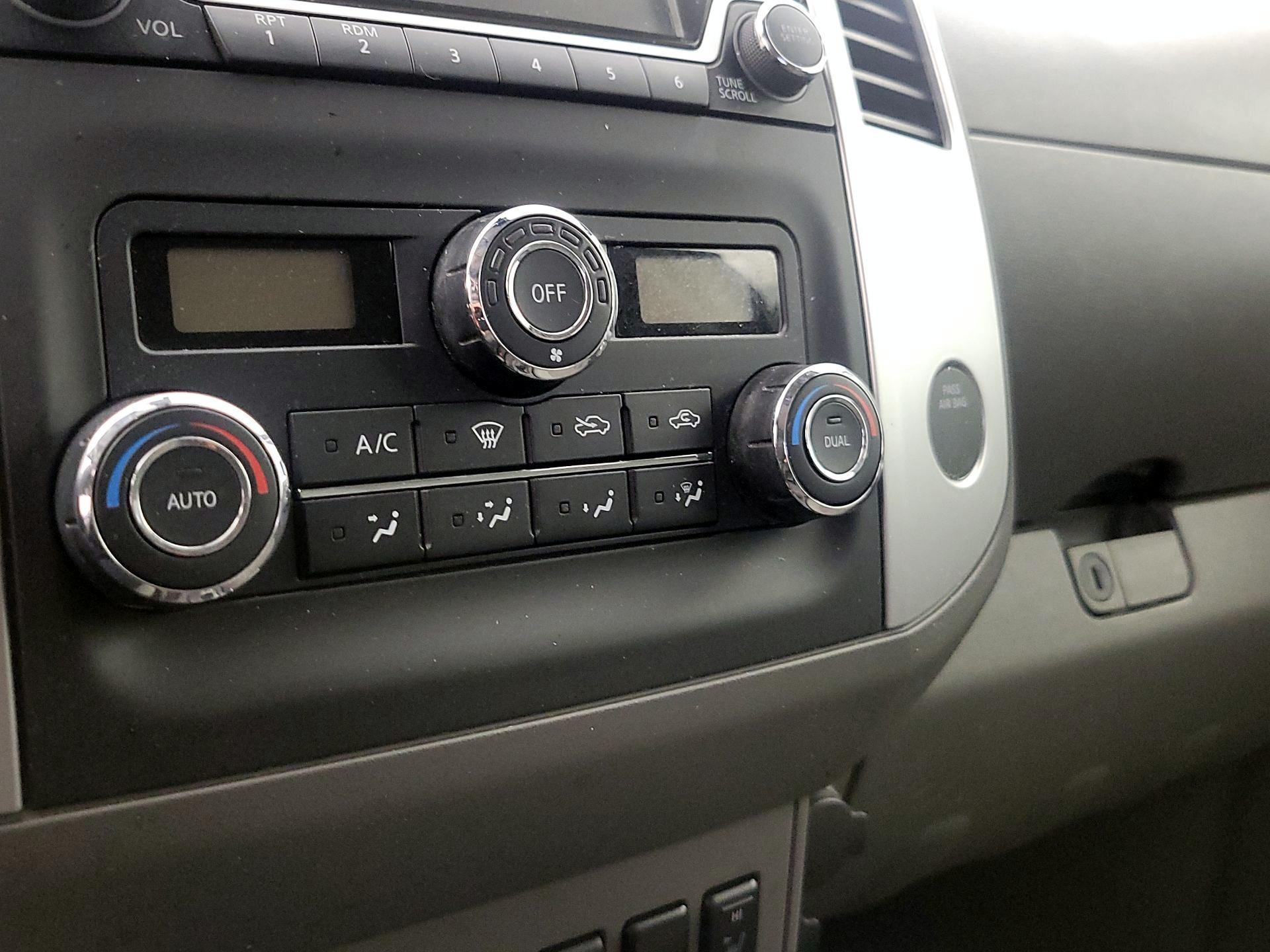 Thumbnail: 2016 Nissan Frontier - 16