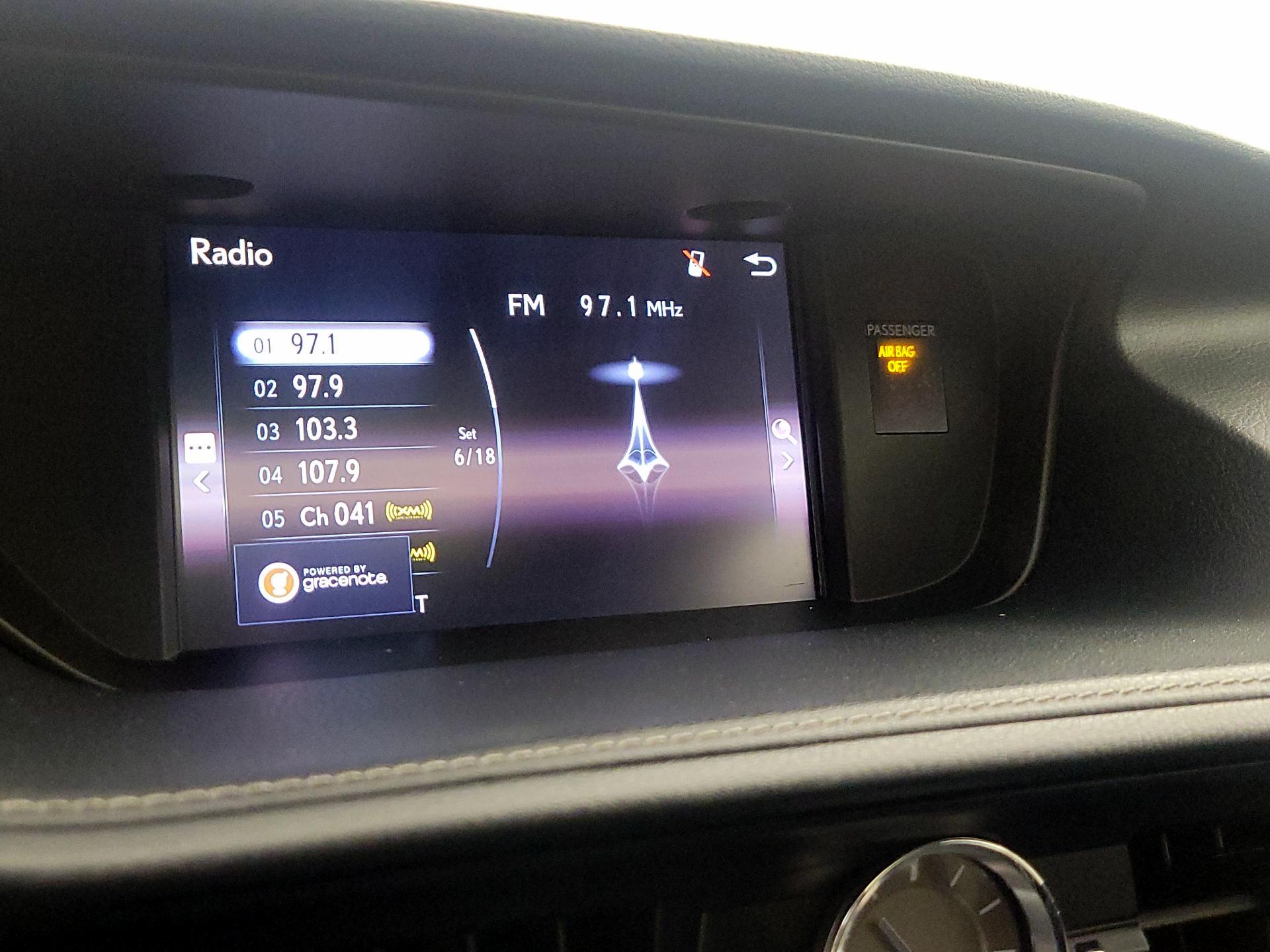 Thumbnail: 2016 Lexus ES - 15