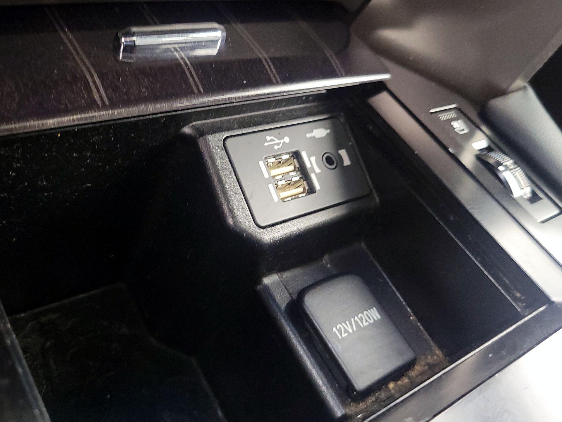 Thumbnail: 2021 Lexus GX - 19