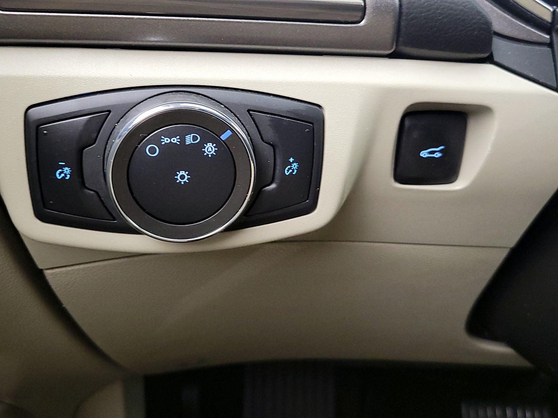 Thumbnail: 2020 Ford Fusion - 13