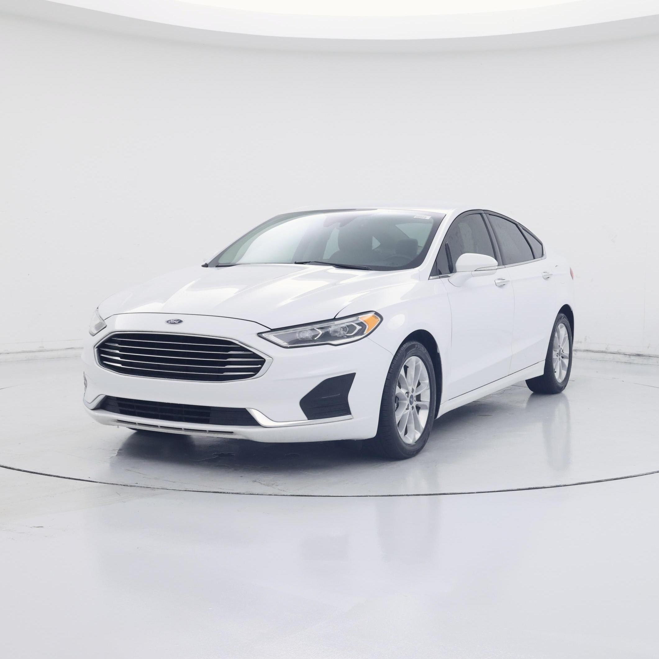 Thumbnail: 2020 Ford Fusion - 4