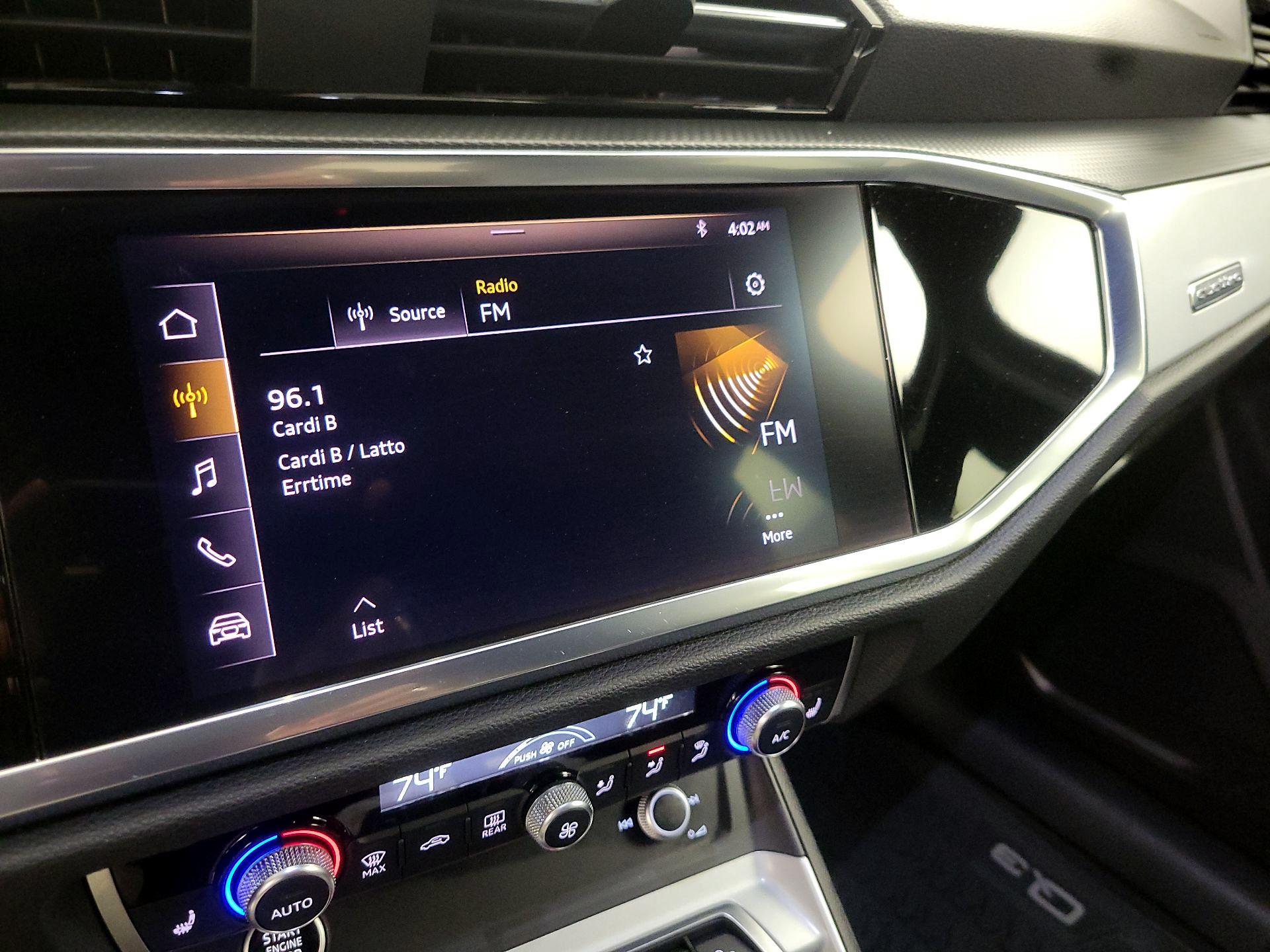 Thumbnail: 2021 Audi Q3 - 15