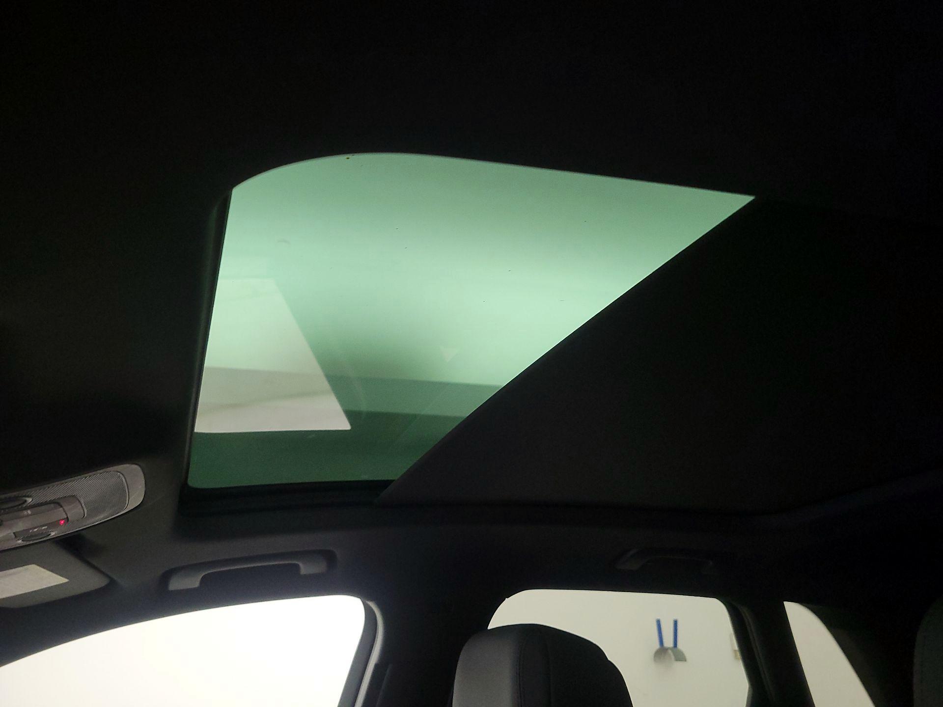 Thumbnail: 2021 Audi Q3 - 19