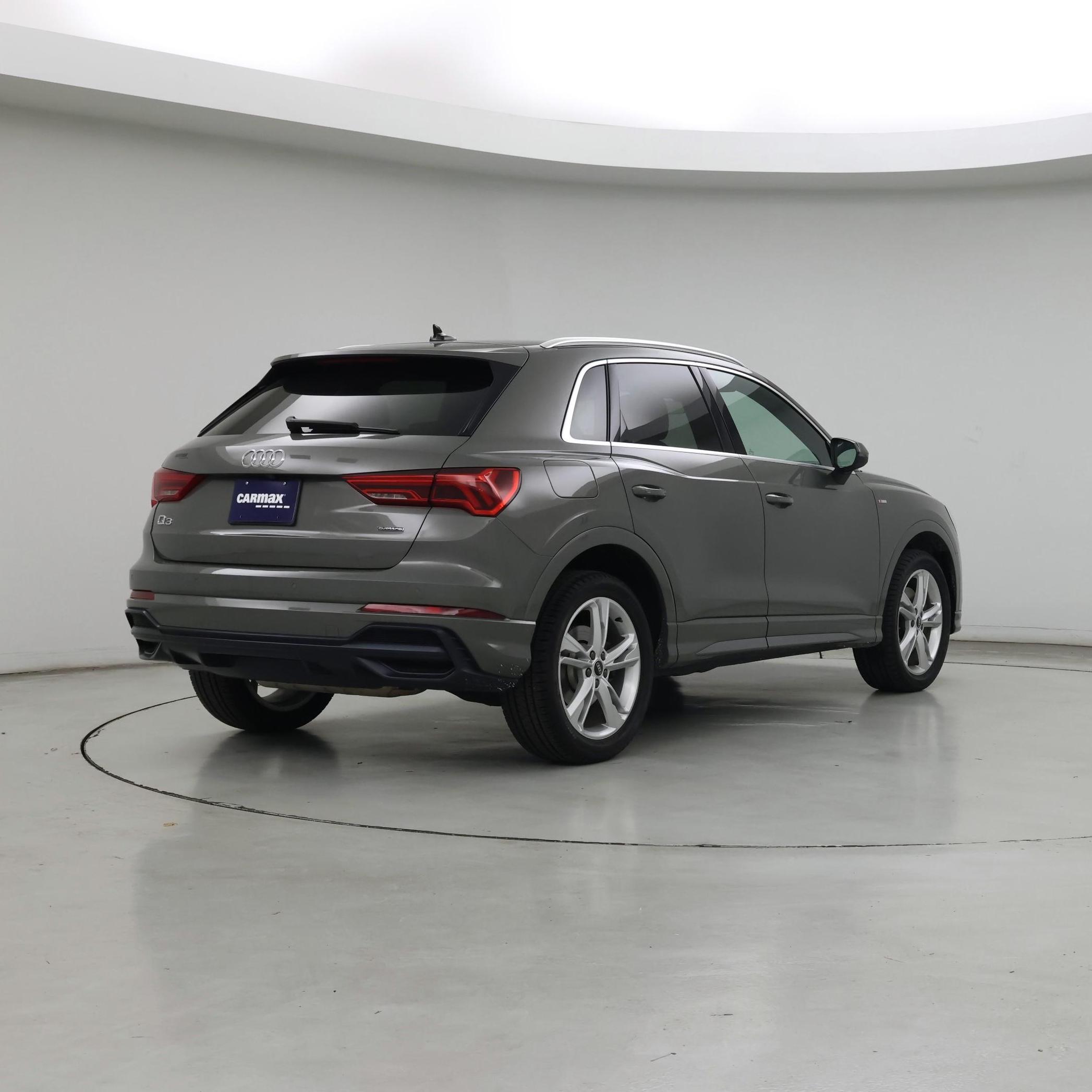 Thumbnail: 2021 Audi Q3 - 8