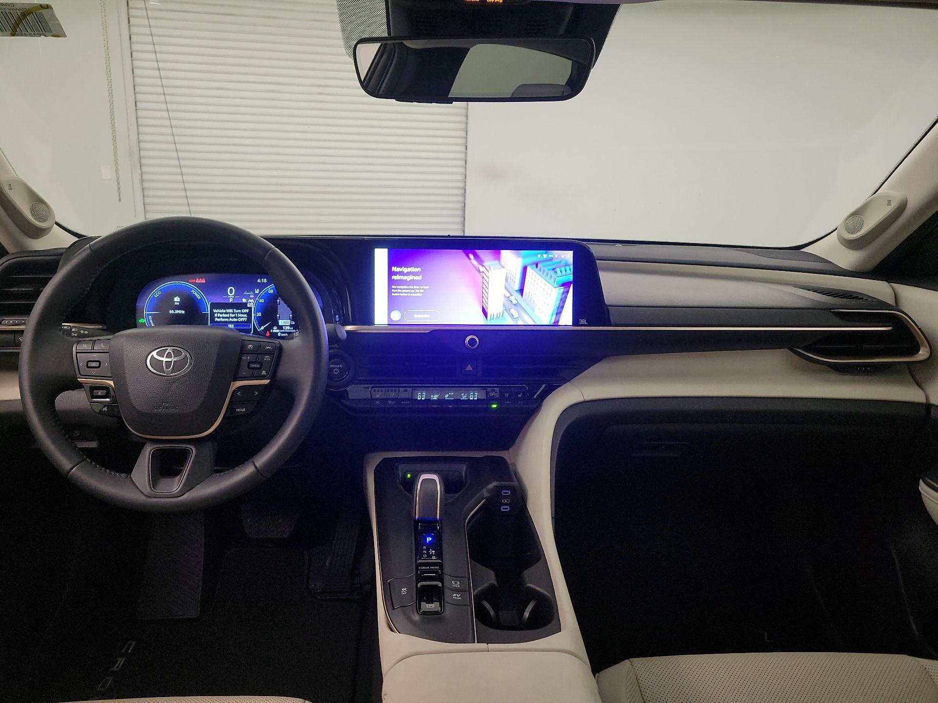 Thumbnail: 2023 Toyota Crown - 9