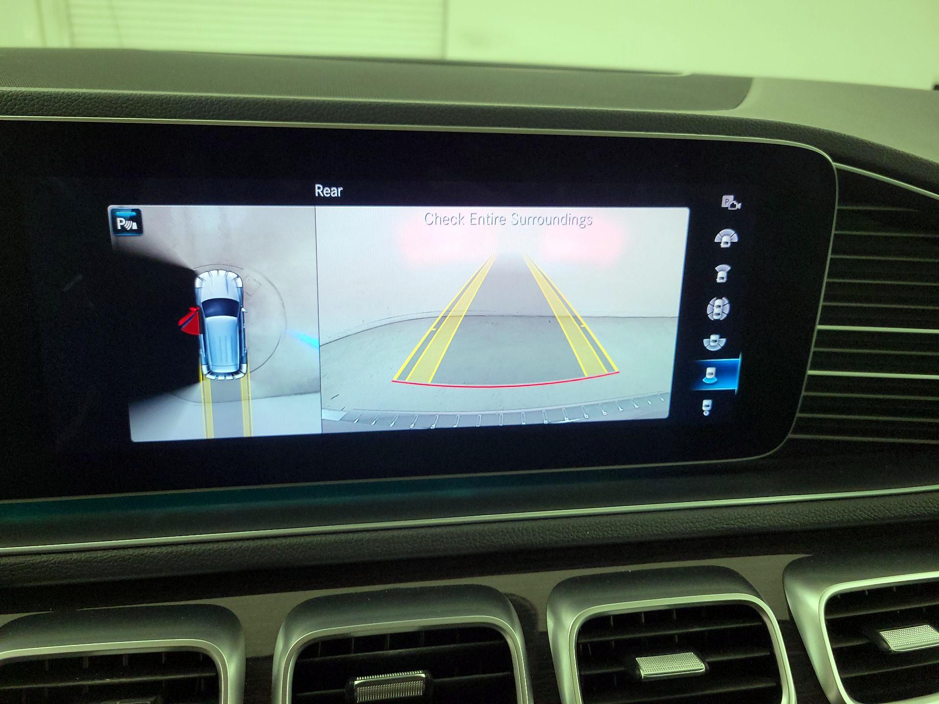 Thumbnail: 2020 Mercedes-Benz GLE - 15