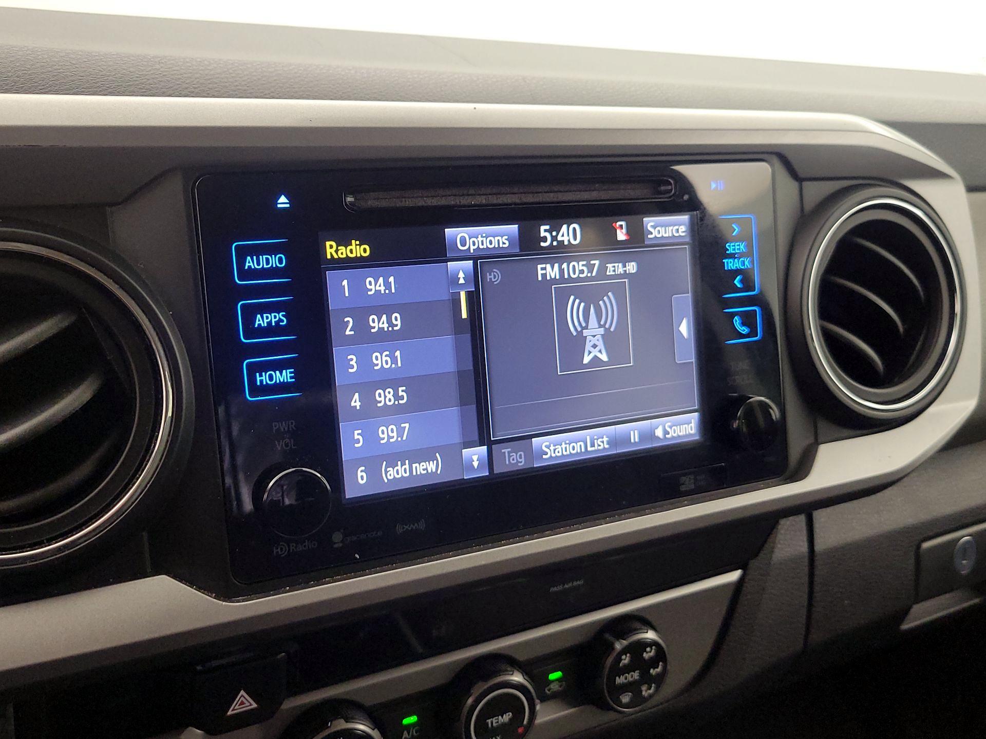 Thumbnail: 2018 Toyota Tacoma - 16