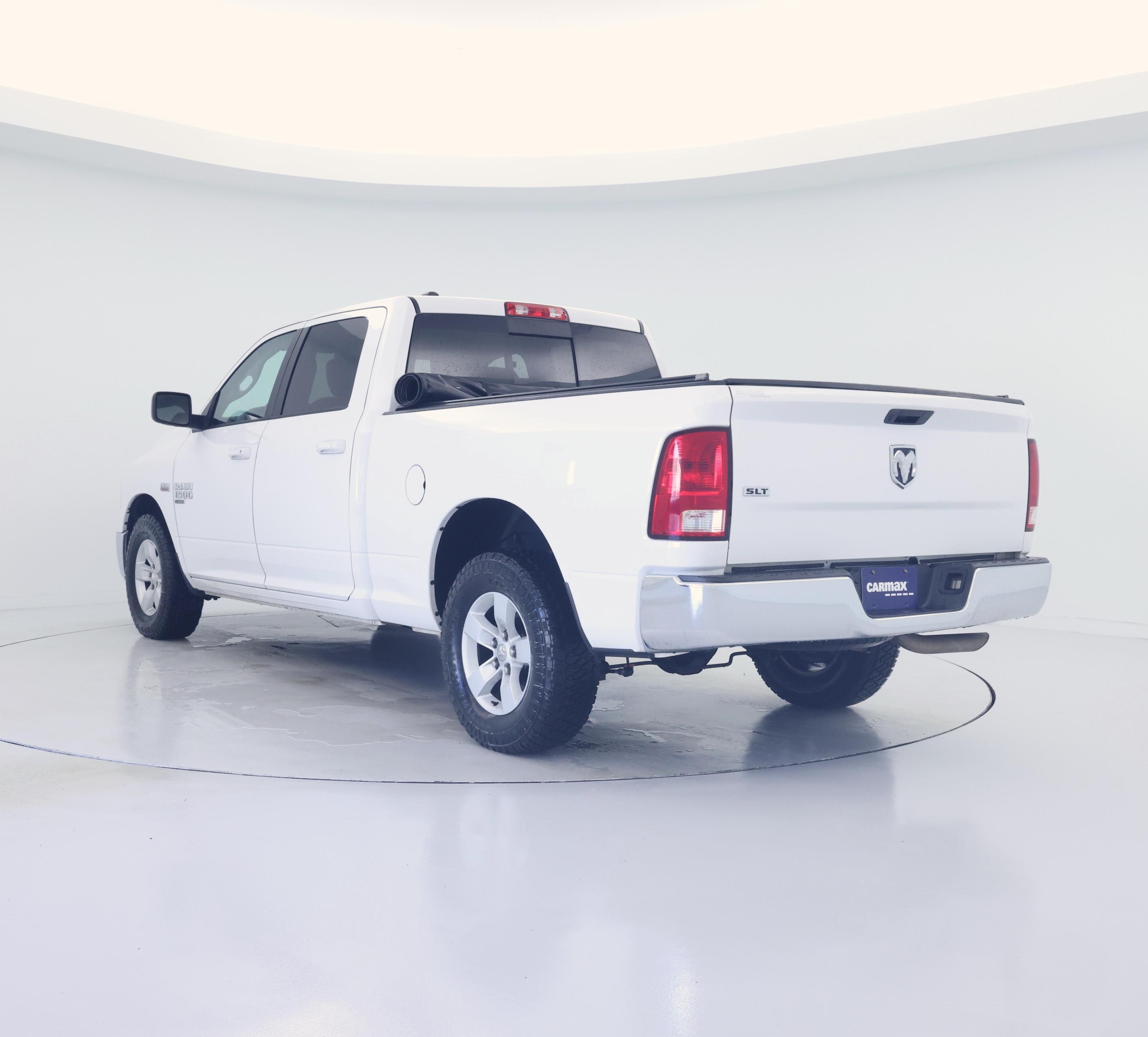 Thumbnail: 2020 RAM 1500 Classic - 2