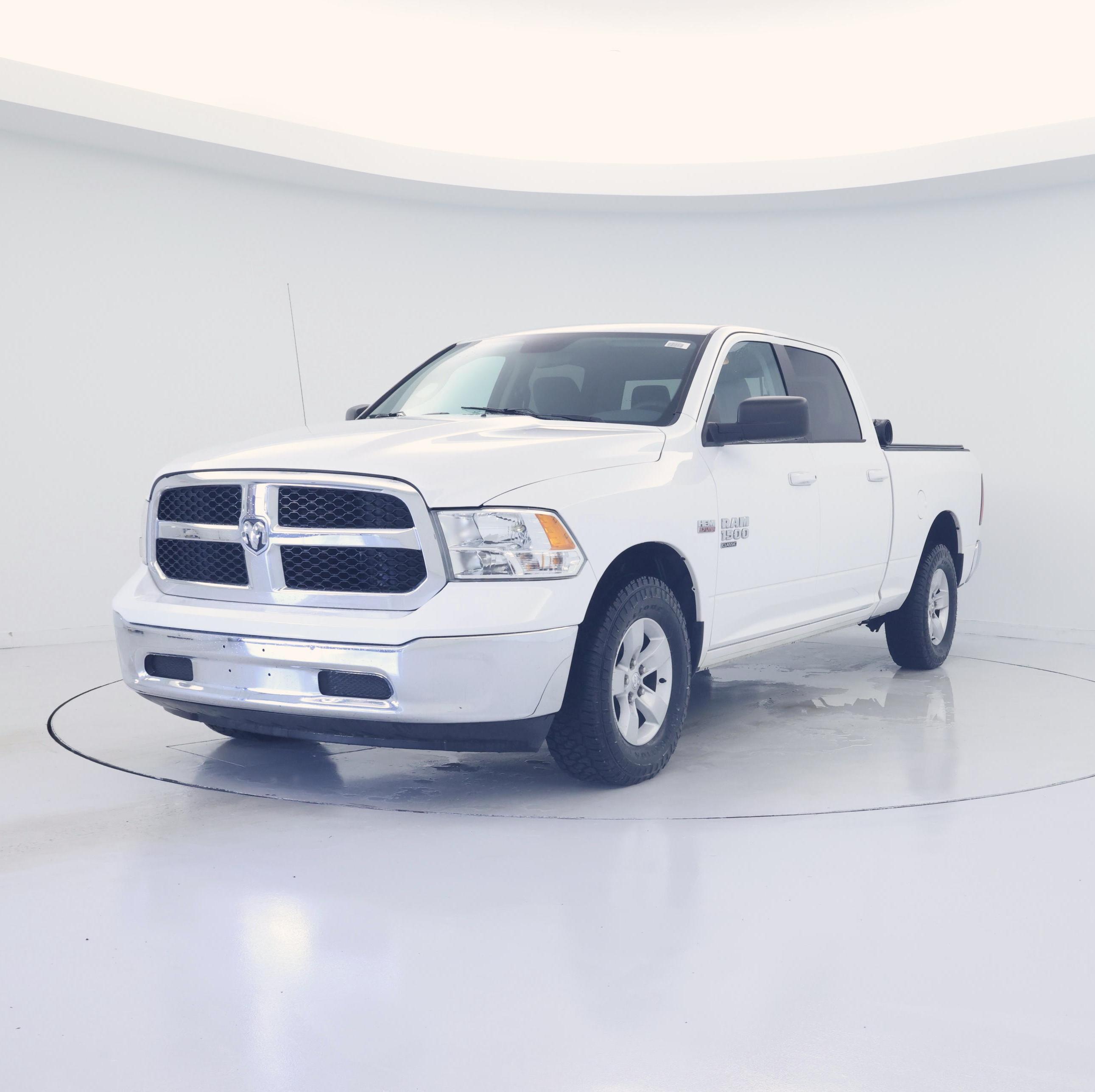Thumbnail: 2020 RAM 1500 Classic - 4