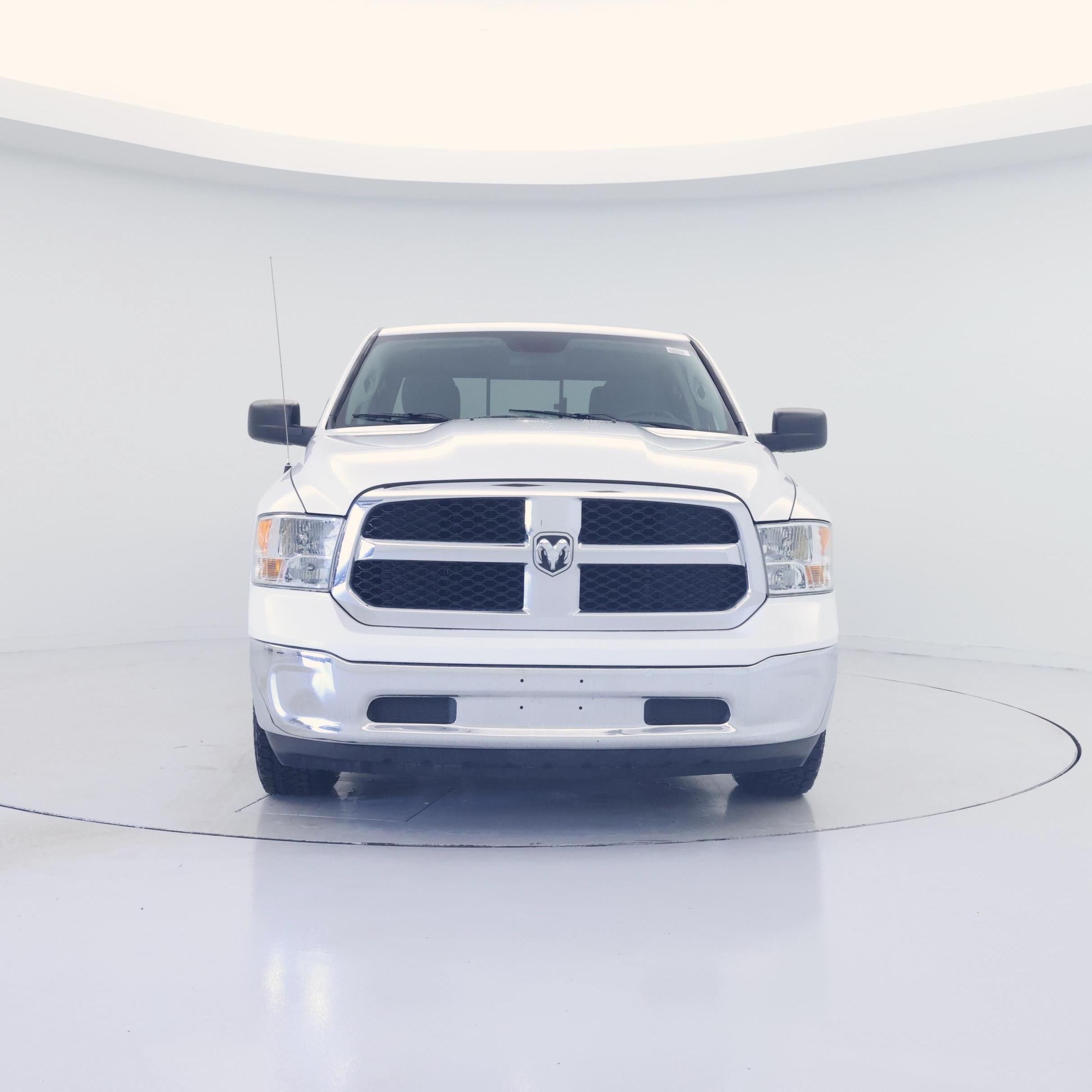 Thumbnail: 2020 RAM 1500 Classic - 5