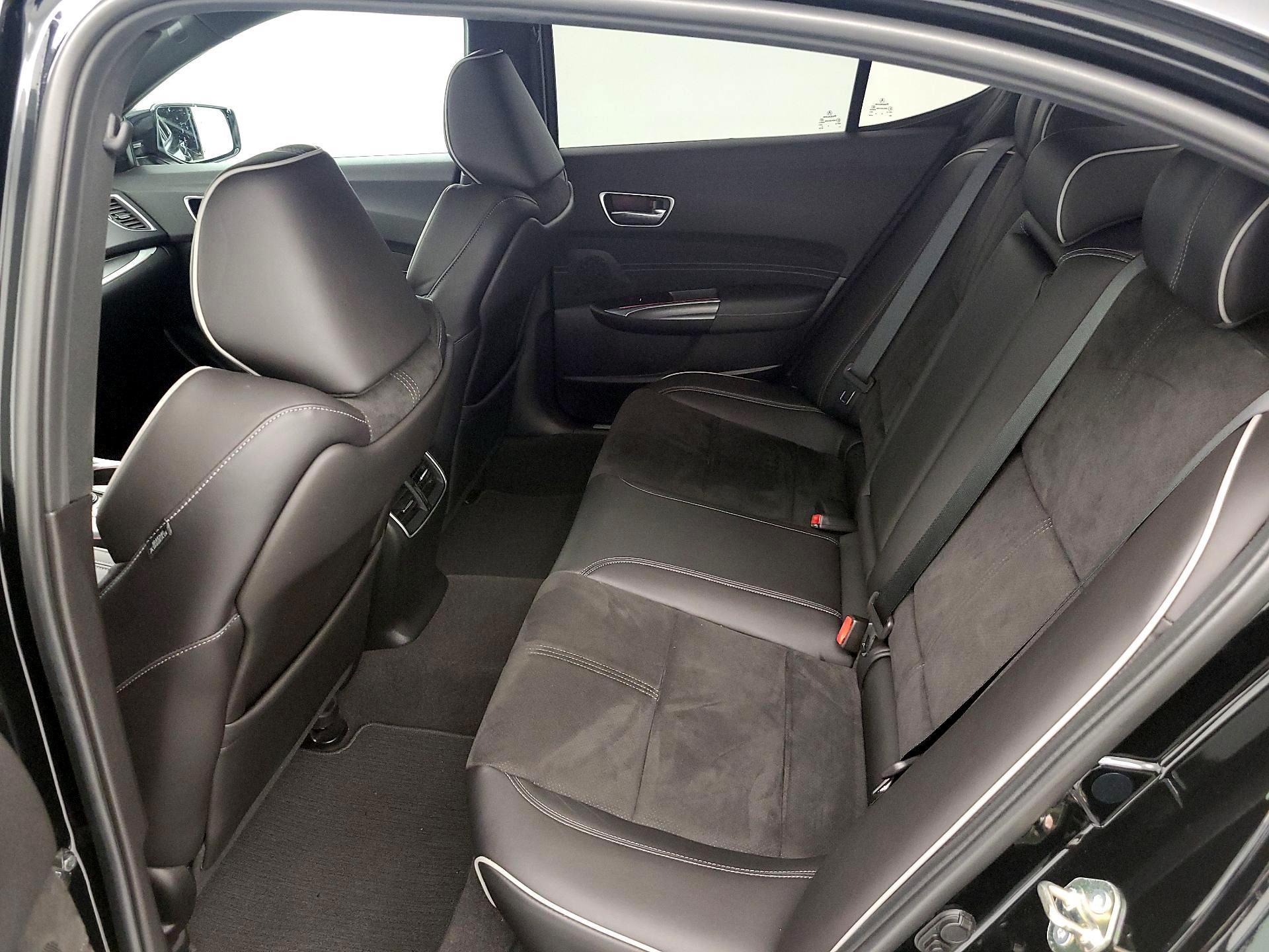 Thumbnail: 2020 Acura TLX - 20